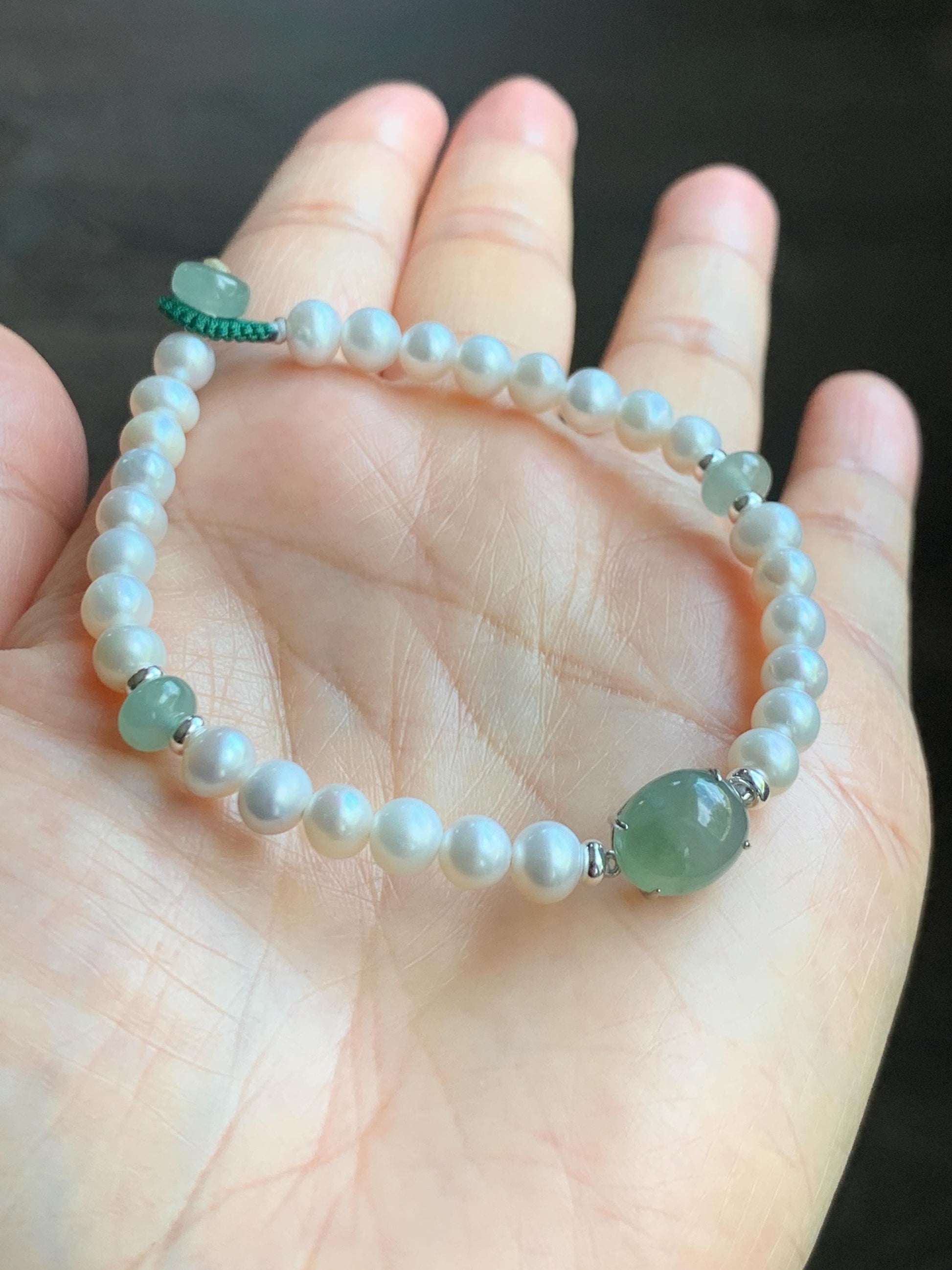 Natural Freshwater All-Nacre Pearls Grade A Icy Translucent Light Green Jade Jadeite Beaded Bracelet Sterling Silver 7" 天然淡水无核珍珠冰晴翡翠手串 ZQ203