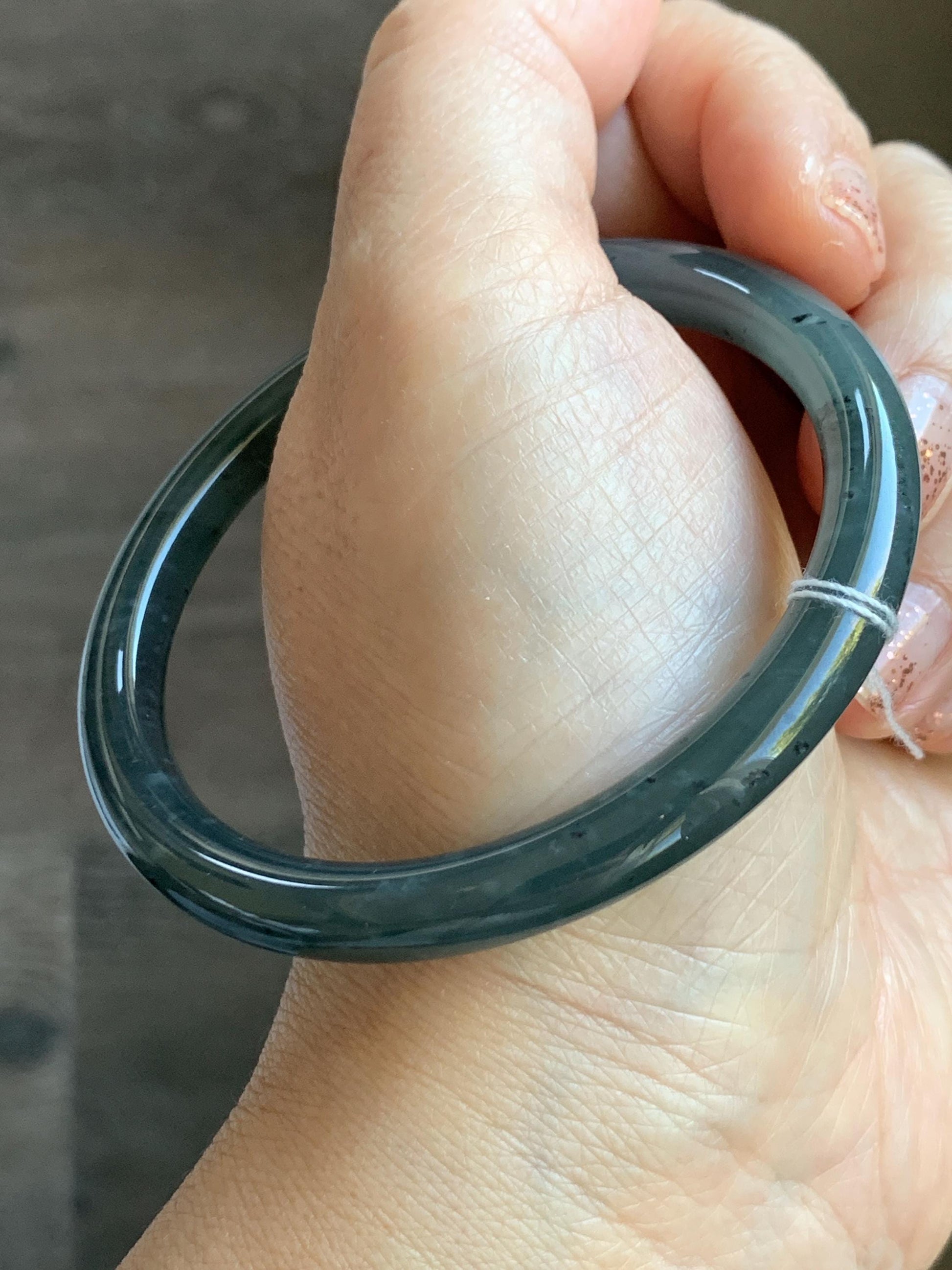 Certified Natural Grade A Guatemalan Icy Translucent Grayish Blue Wuji Marbled Jade Jadeite Bangle Bracelet 55.7mm 6.88” 天然冰危蓝灰乌鸡细圆条翡翠手镯 462