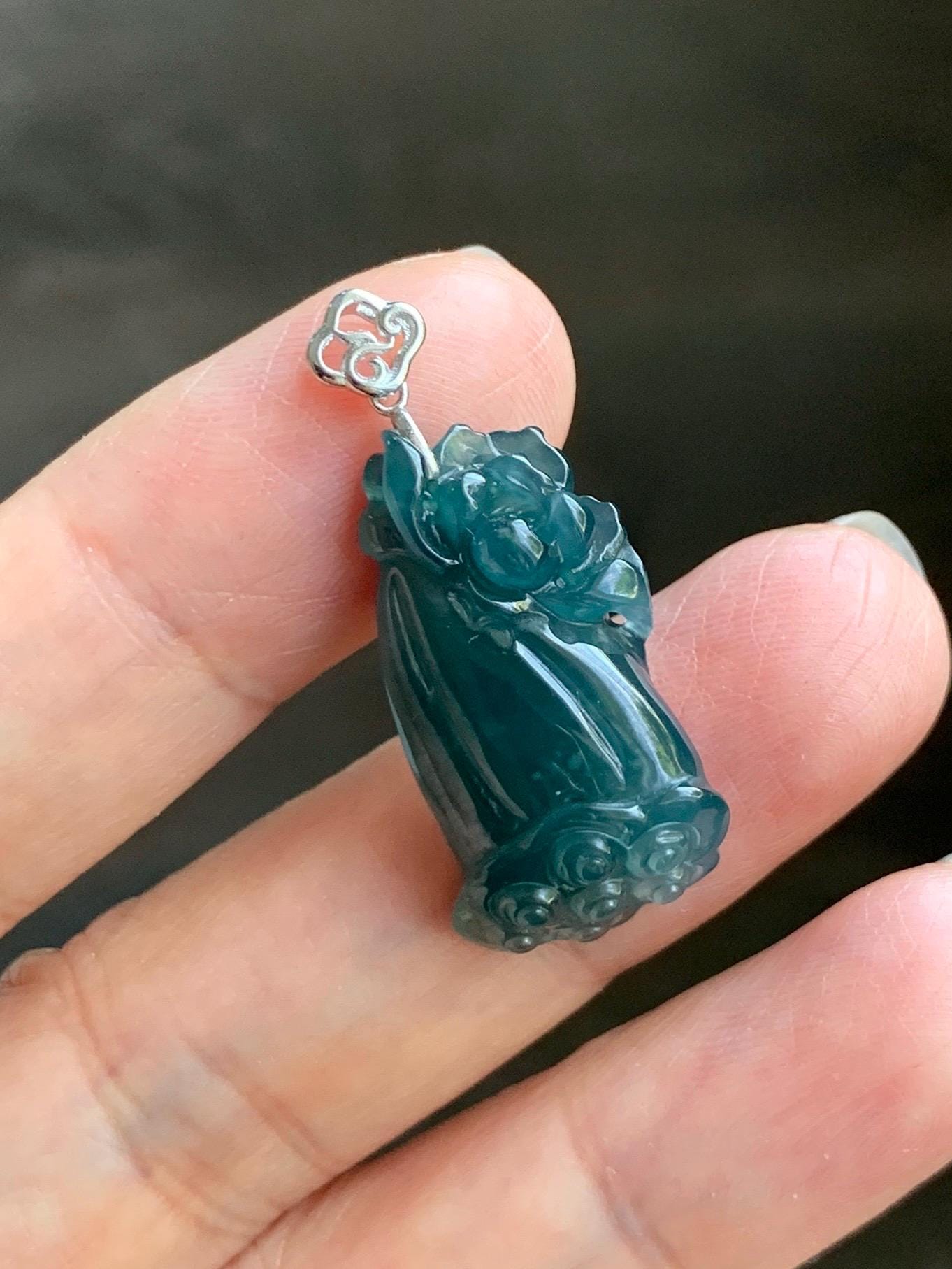Natural Grade A Guatemalan Icy Translucent Dark Teal Blue Jade Jadeite Lotus Flower Lotus Pod Pendant Sterling Silver 天然冰危深蓝翡翠莲花莲蓬吊坠 WHP280D