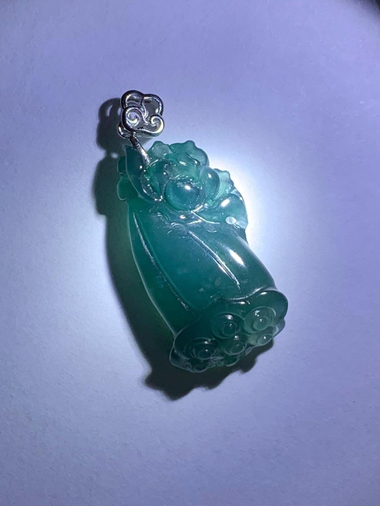 Natural Grade A Guatemalan Icy Translucent Dark Teal Blue Jade Jadeite Lotus Flower Lotus Pod Pendant Sterling Silver 天然冰危深蓝翡翠莲花莲蓬吊坠 WHP280D