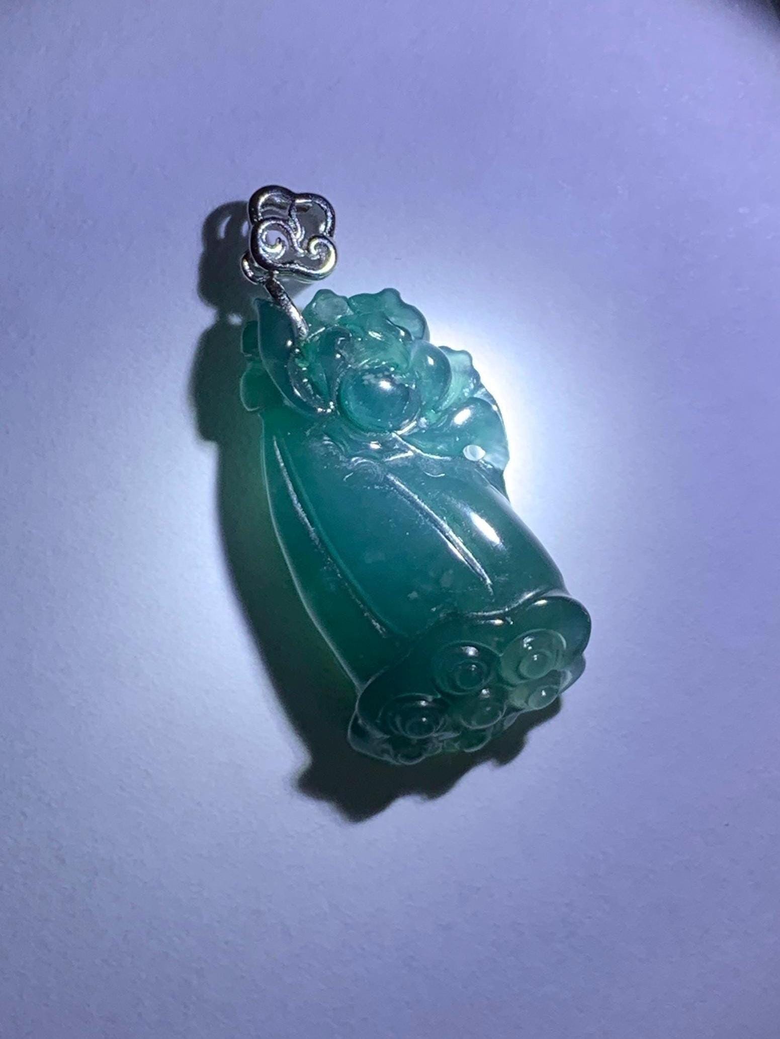 Natural Grade A Guatemalan Icy Translucent Dark Teal Blue Jade Jadeite Lotus Flower Lotus Pod Pendant Sterling Silver 天然冰危深蓝翡翠莲花莲蓬吊坠 WHP280D
