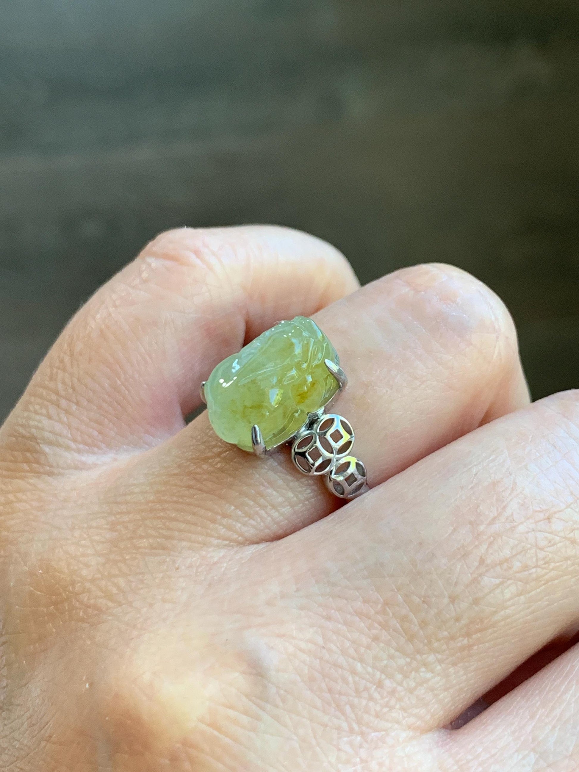 Certified Natural Grade A Icy Highly Translucent Bright Yellow Jade Jadeite Pixiu Ring Sterling Silver size 7.25 US 4.55g 天然冰胶黄翡翠貔貅银镶戒指 182