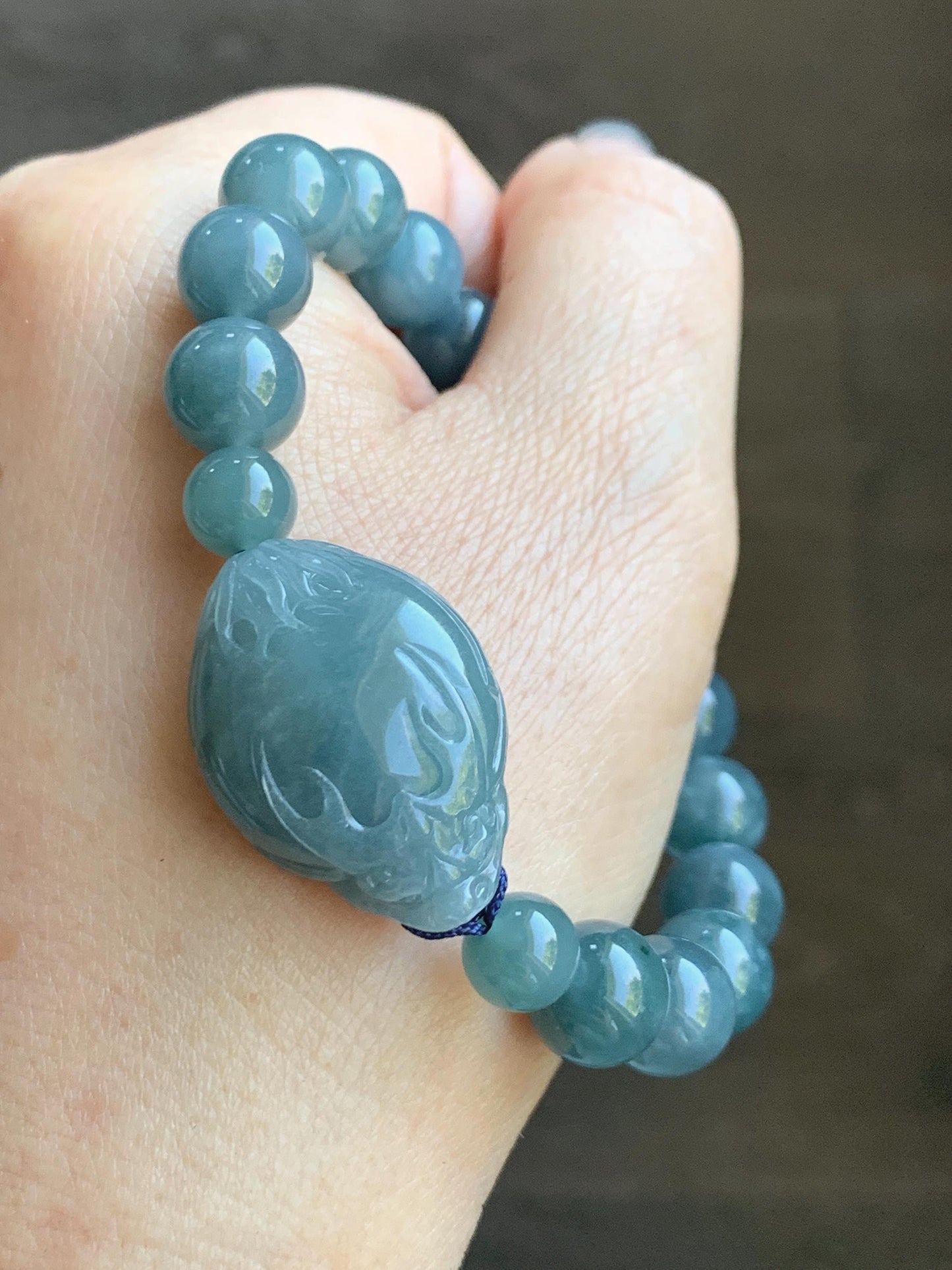Natural Grade A Guatemalan Icy Translucent Dusty Teal Blue Jade Jadeite Dragon Turtle Beaded Bracelet 7” 37g 天然冰危灰蓝翡翠龙龟圆珠手串 HLG208