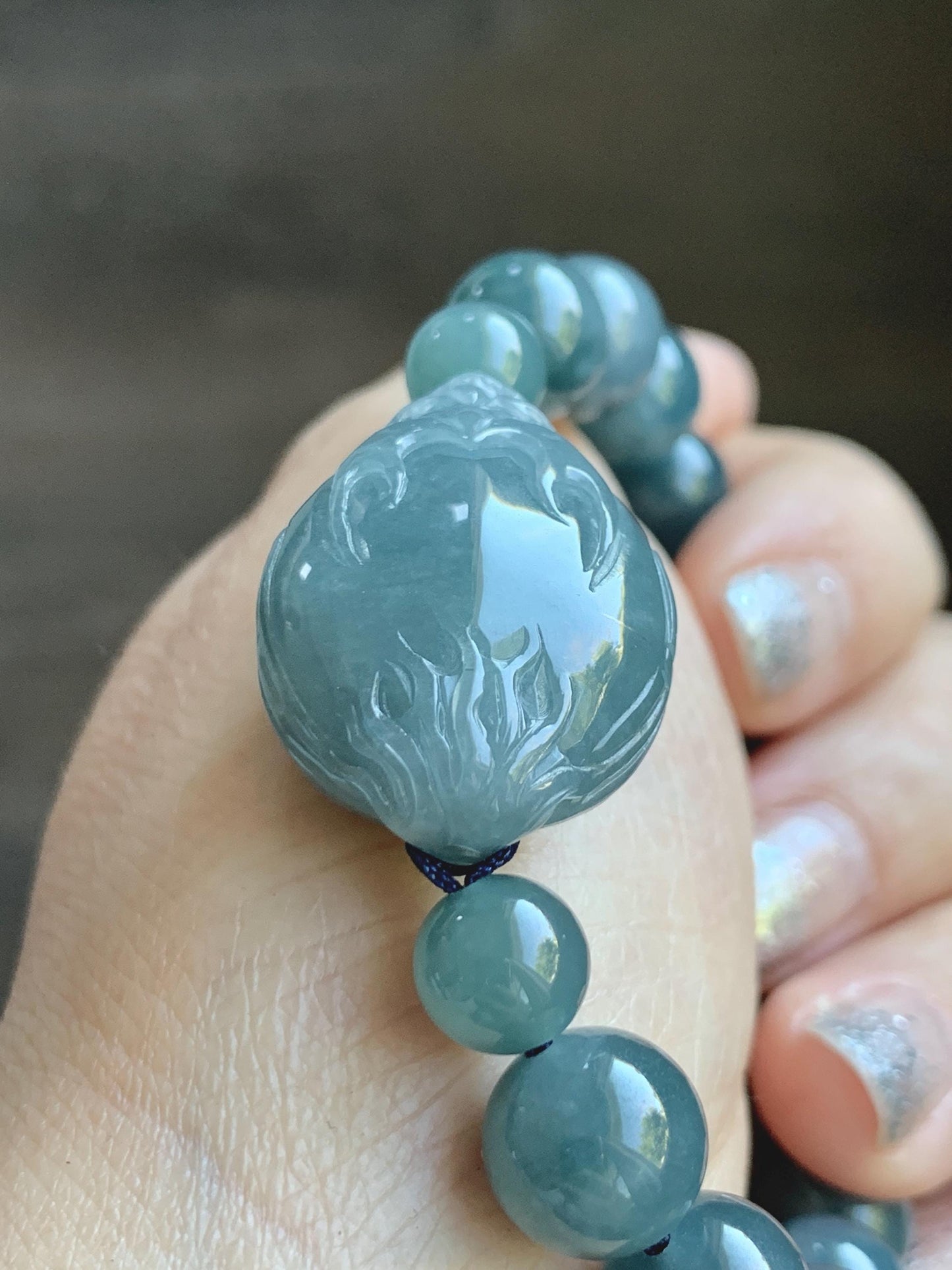Natural Grade A Guatemalan Icy Translucent Dusty Teal Blue Jade Jadeite Dragon Turtle Beaded Bracelet 7” 37g 天然冰危灰蓝翡翠龙龟圆珠手串 HLG208