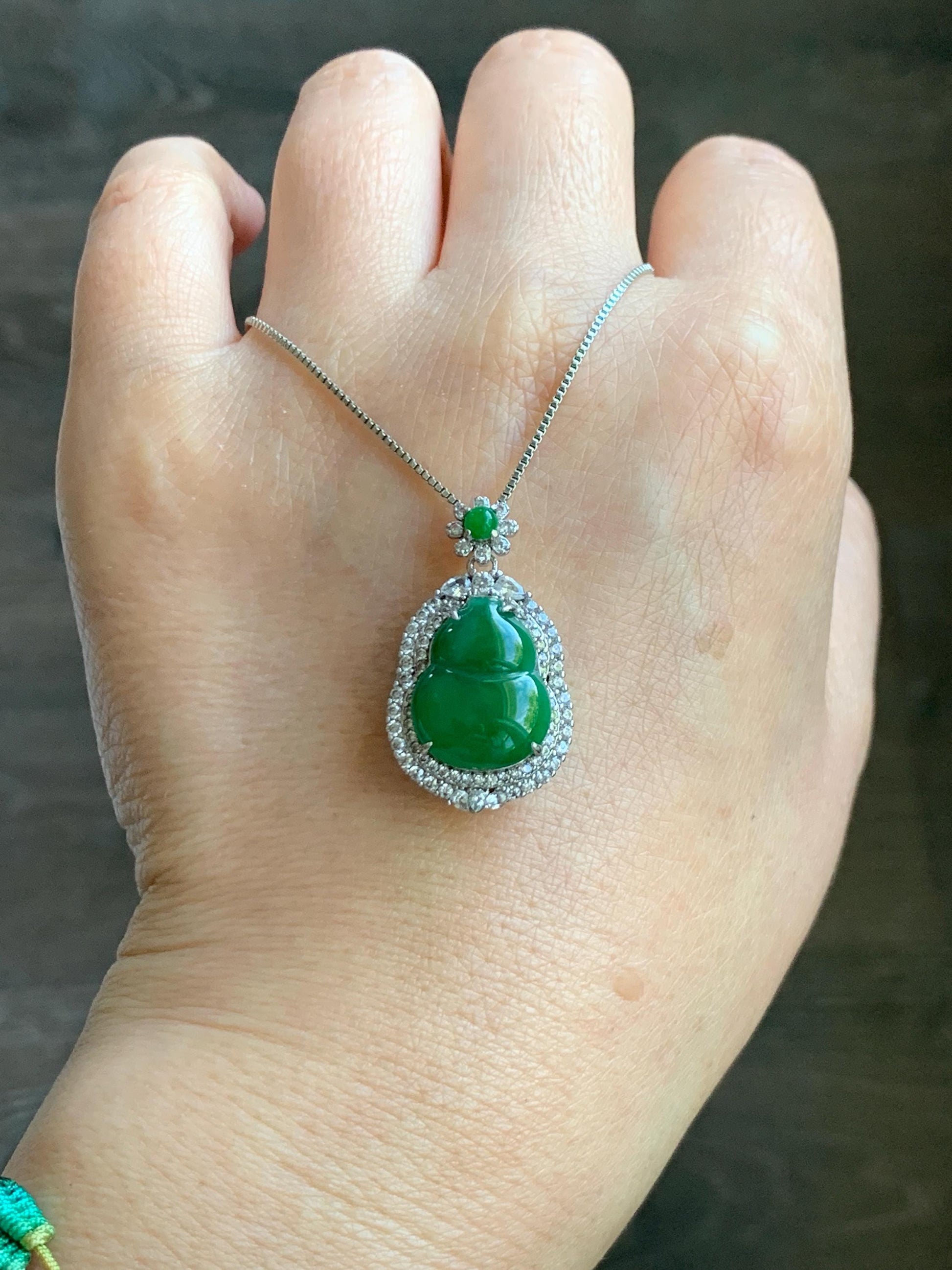 Natural Grade A Guatemalan Icy Translucent Vibrant Green Jade Jadeite Gourd Hulu Pendant Sterling Silver 5g 天然冰危绿翡翠葫芦吊坠 XMH330A