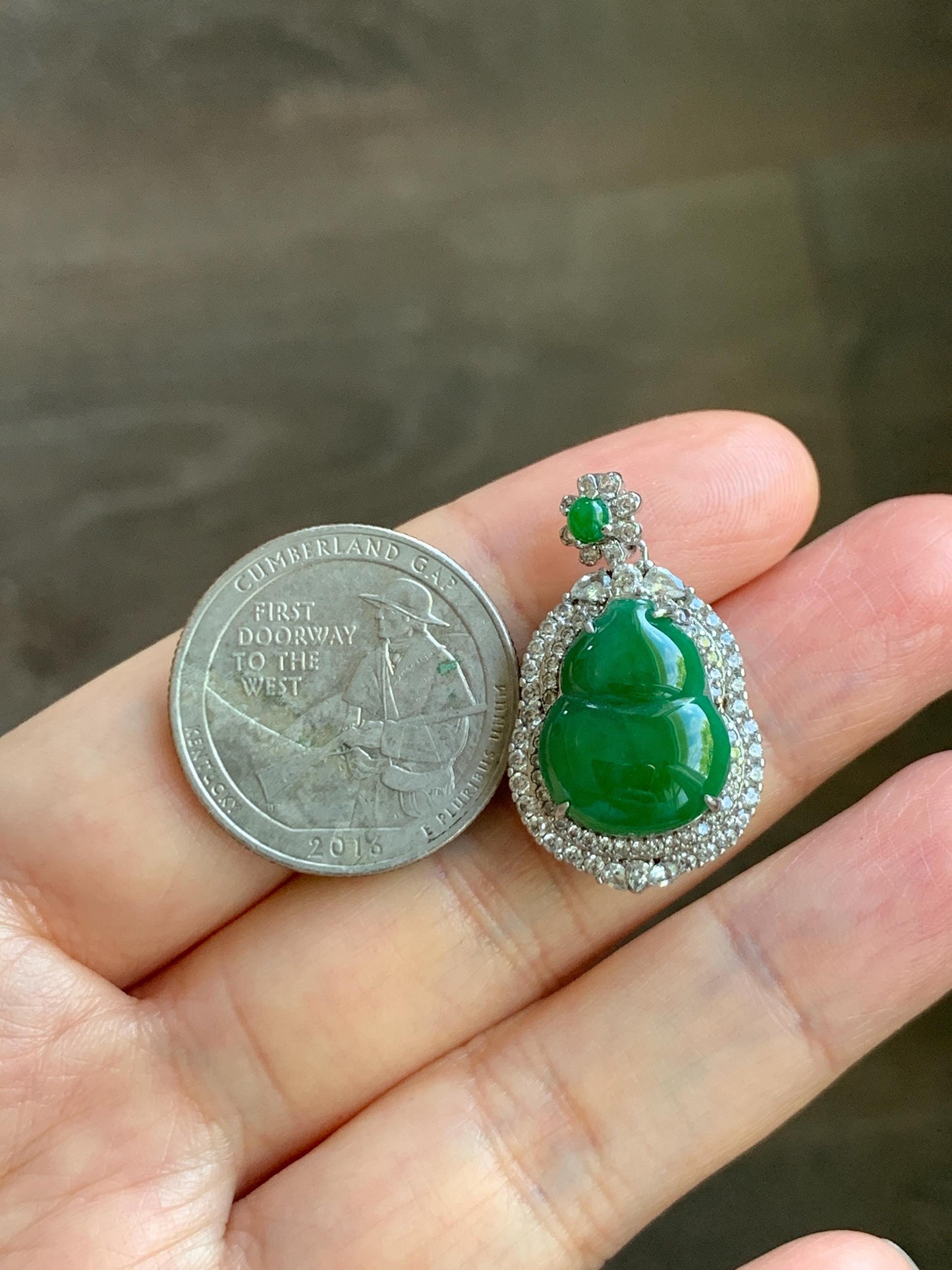 Natural Grade A Guatemalan Icy Translucent Vibrant Green Jade Jadeite Gourd Hulu Pendant Sterling Silver 5g 天然冰危绿翡翠葫芦吊坠 XMH330A