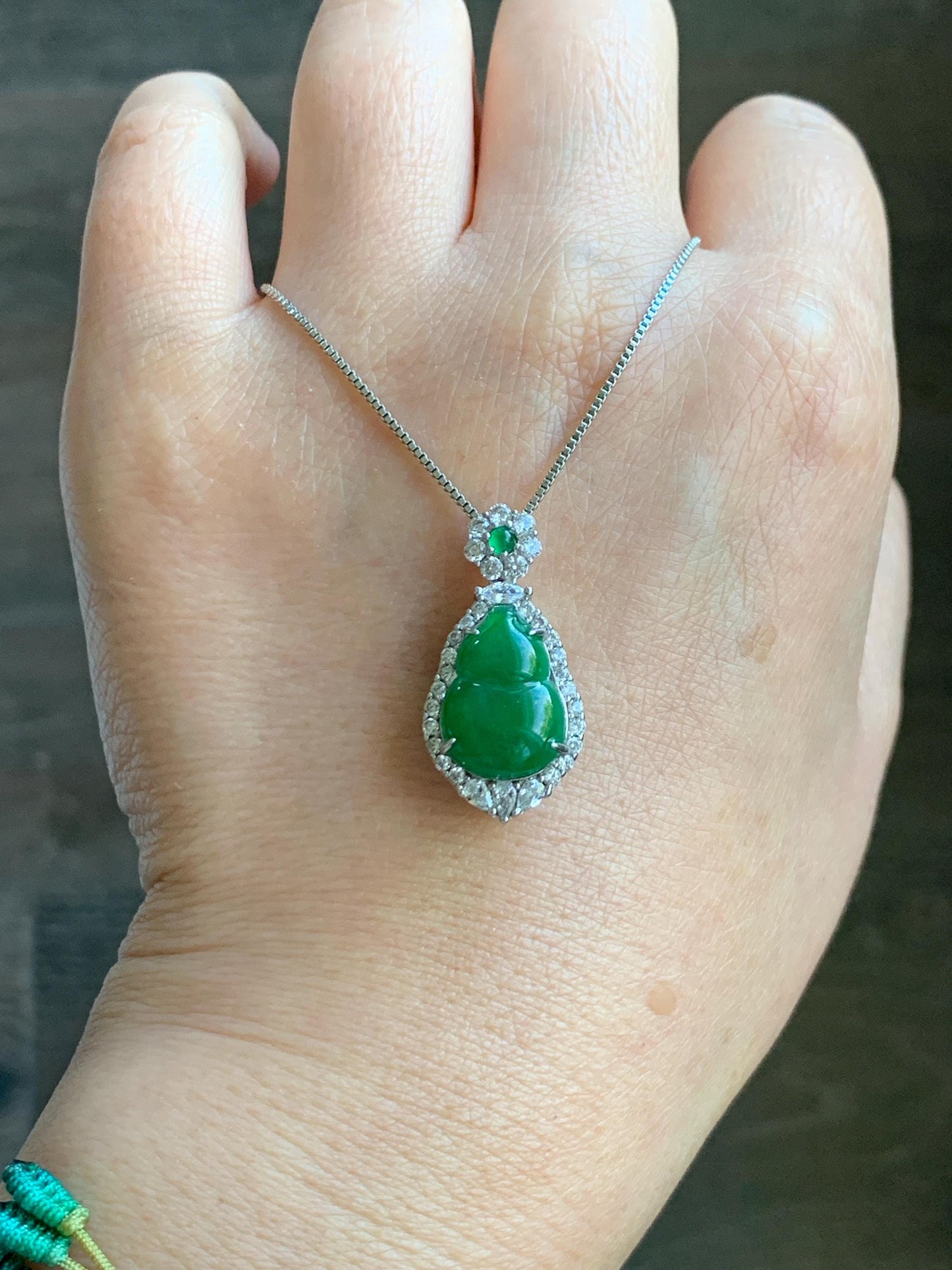 Natural Grade A Guatemalan Icy Translucent Vibrant Green Jade Jadeite Gourd Hulu Pendant Sterling Silver 4g 天然冰危绿翡翠葫芦吊坠 XMH330B