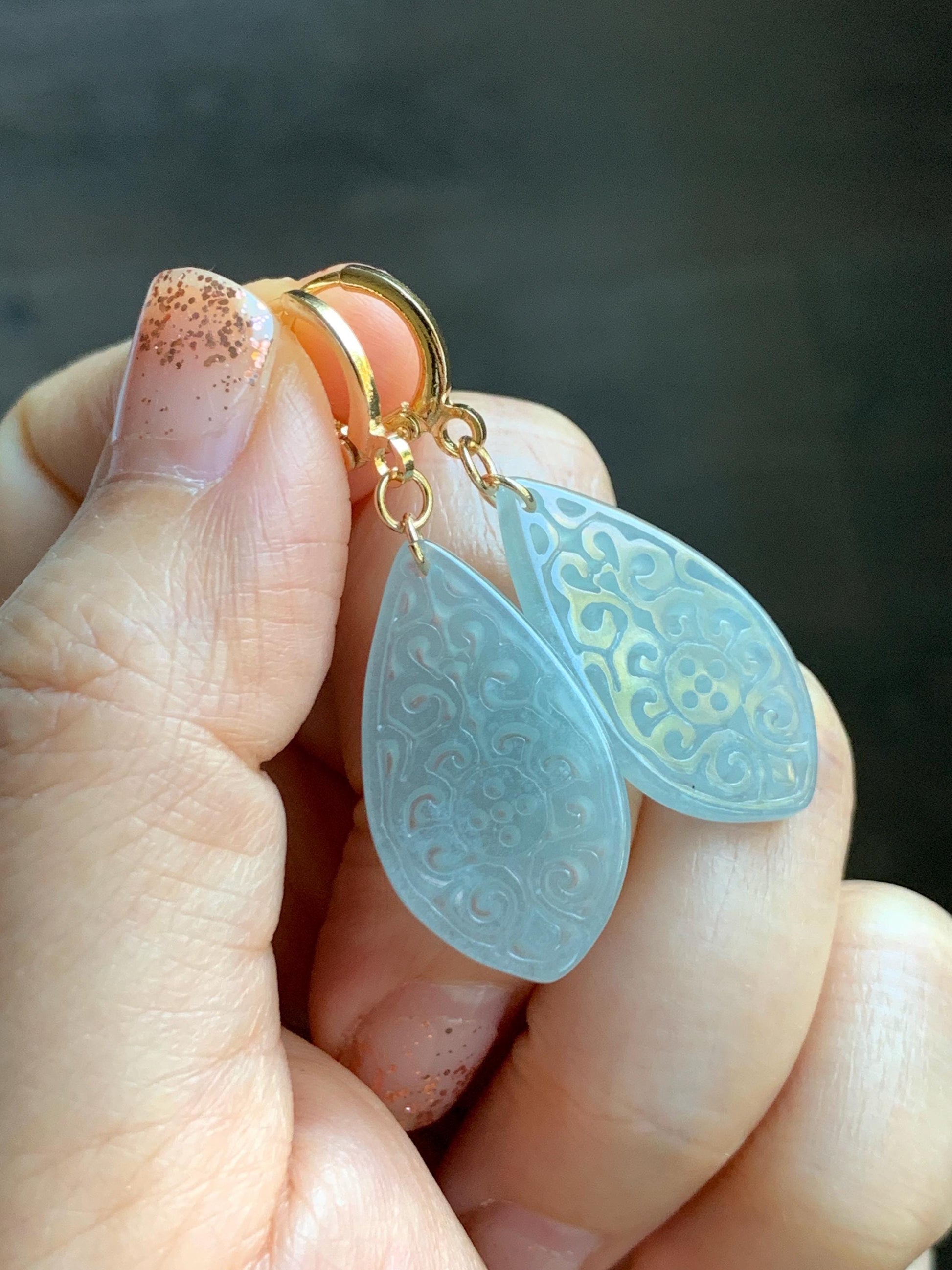 Natural Guatemalan Grade A Icy Translucent Pastel Teal Jade Jadeite Teardrop Dangle Earrings 14K Gold Plated 天然冰危浅蓝翡翠仿古雕水滴包金耳吊 FGD96B