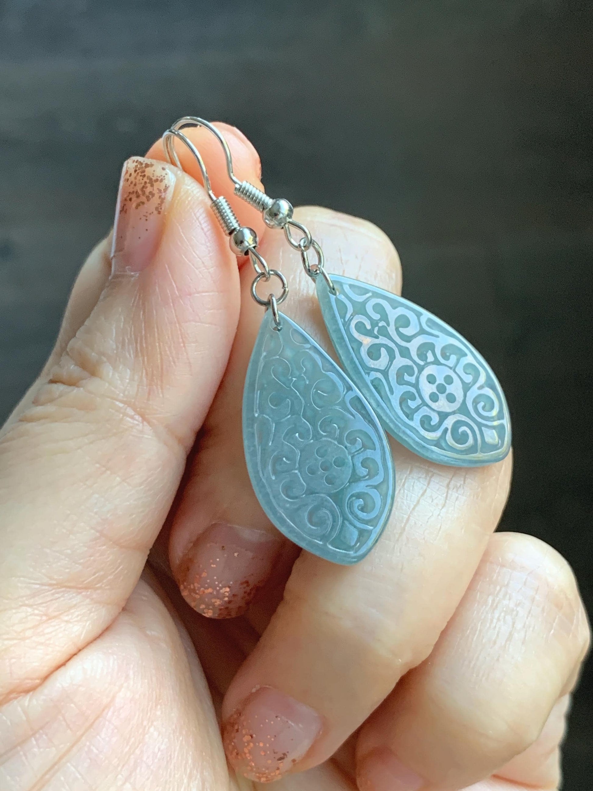 Natural Guatemalan Grade A Icy Translucent Dusty Teal Blue Jadeite Teardrop Dangle Earrings White Gold Plated 天然冰危浅蓝翡翠仿古雕水滴包金耳吊 FGD96C