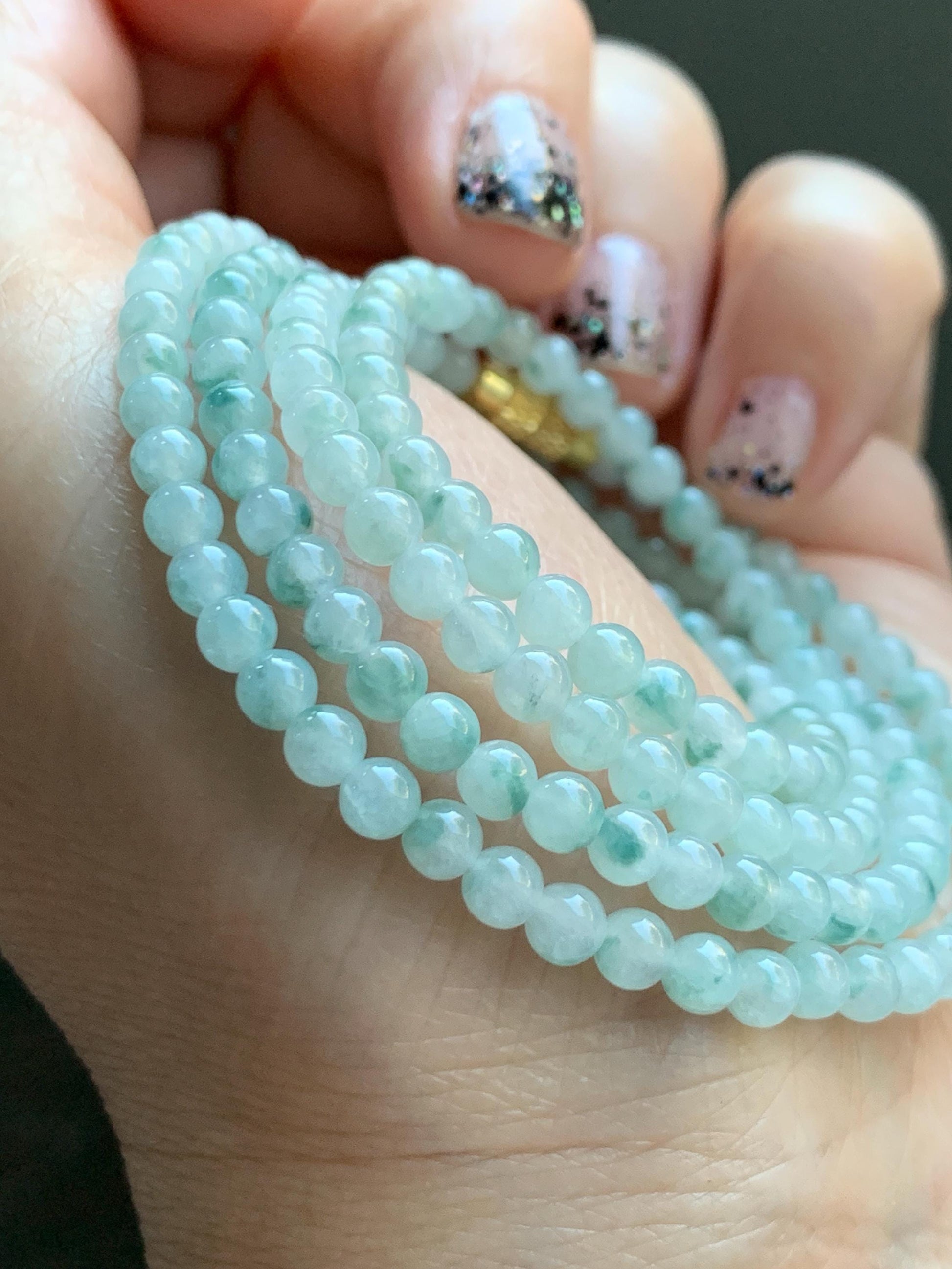 Grade A Natural Icy Translucent White Green Marbled Jade Jadeite Petite Beads Beaded Necklace 4mm 23” 18g 天然冰飘绿花翡翠小圆珠项链 MPH138