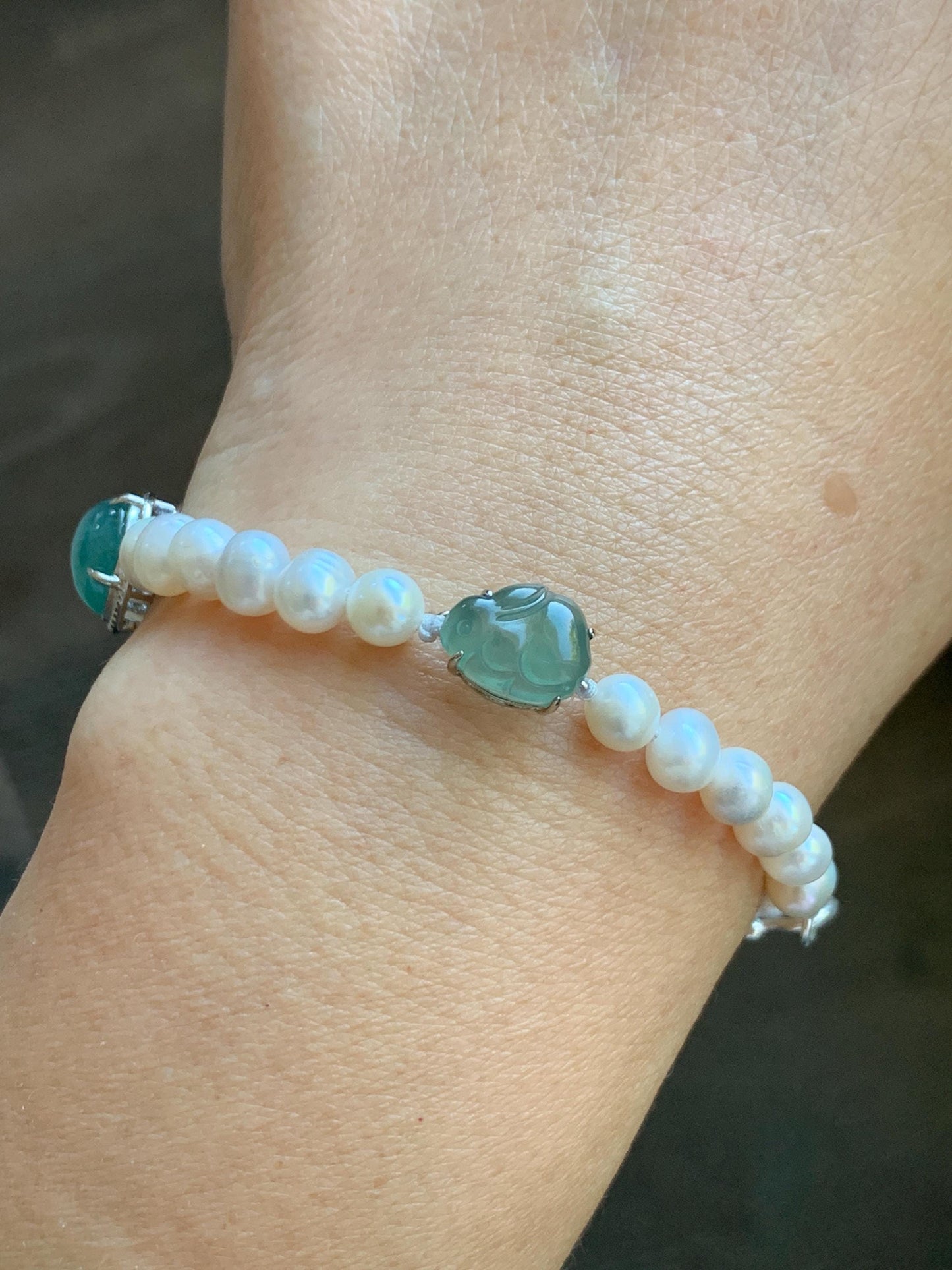 Natural Grade A Icy Translucent Teal Green Jadeite Charms Natural Freshwater Pearls Beaded Bracelet Sterling Silver 7" 天然淡水无核珍珠冰晴翡翠手串ZHF239