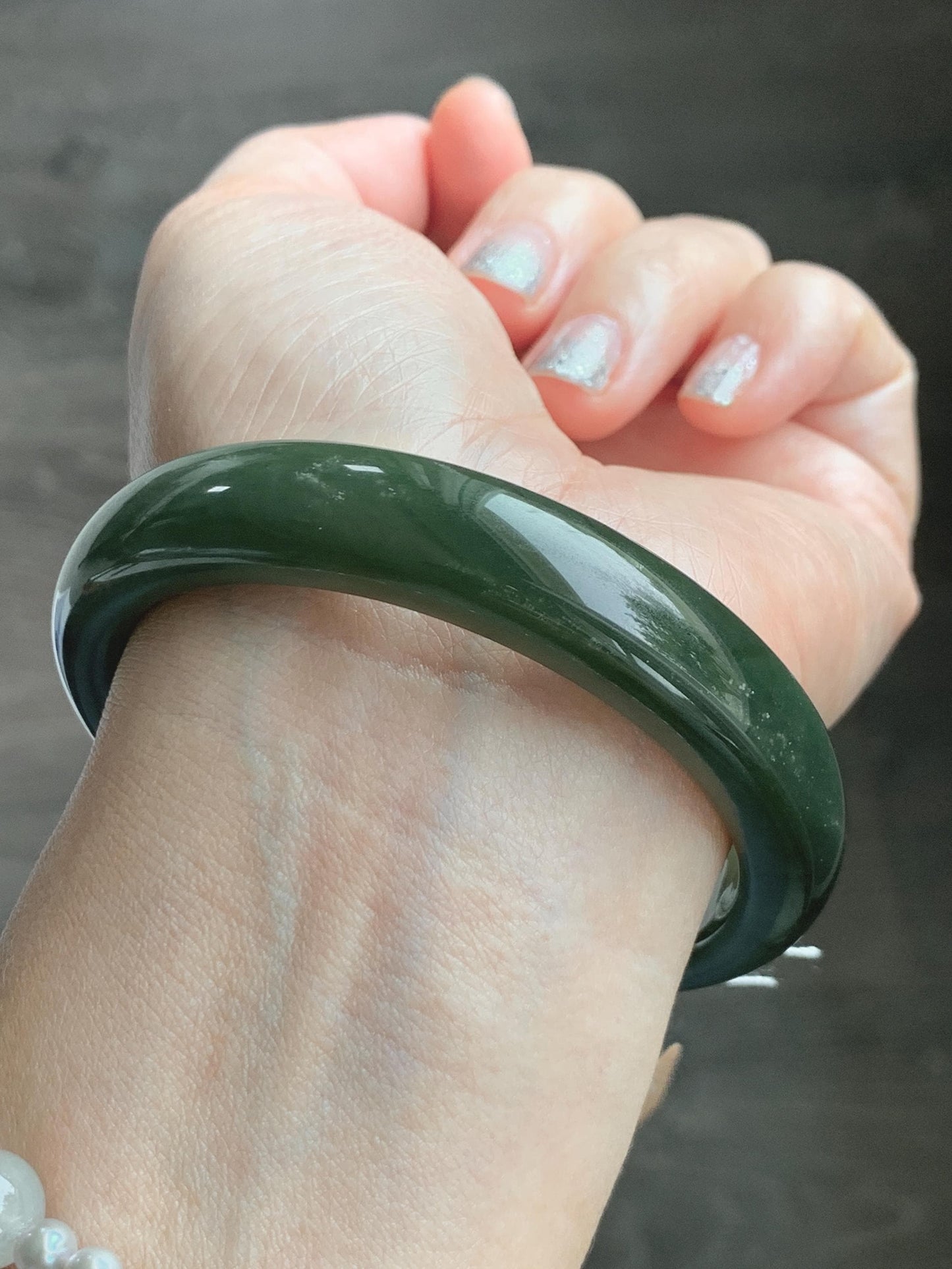 Certified Natural Nephrite Jade Translucent Dark Olive Green Bangle Bracelet 59mm 7.3” 56.23g 天然和田玉轮胎宽手镯 148