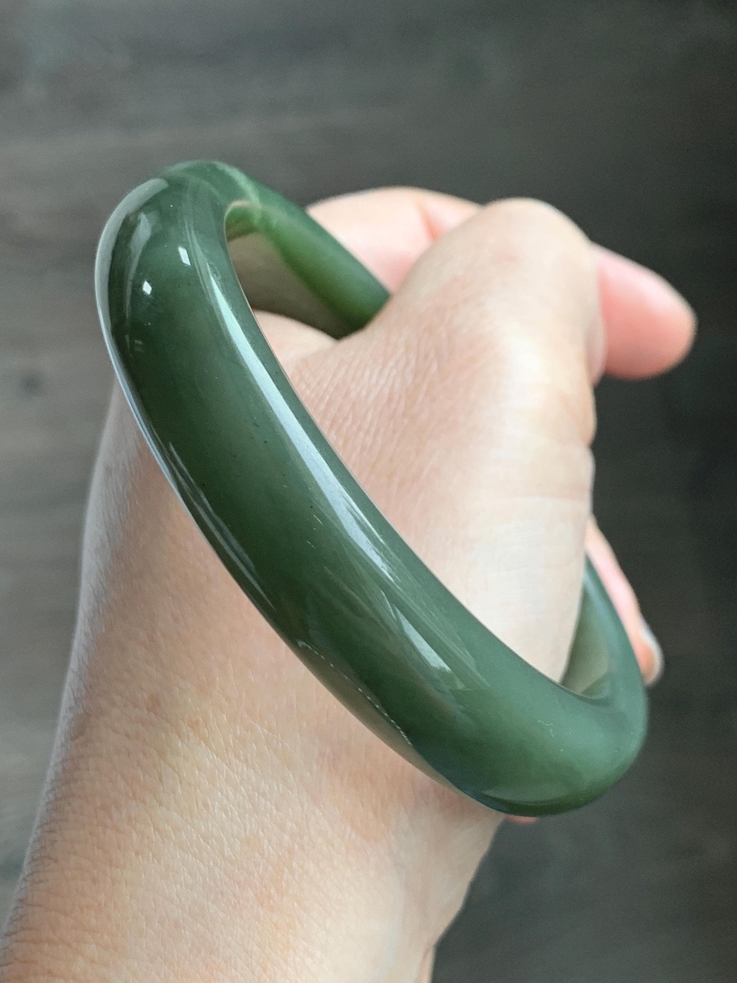 Certified Natural Nephrite Jade Translucent Dark Olive Green Bangle Bracelet 59mm 7.3” 56.23g 天然和田玉轮胎宽手镯 148