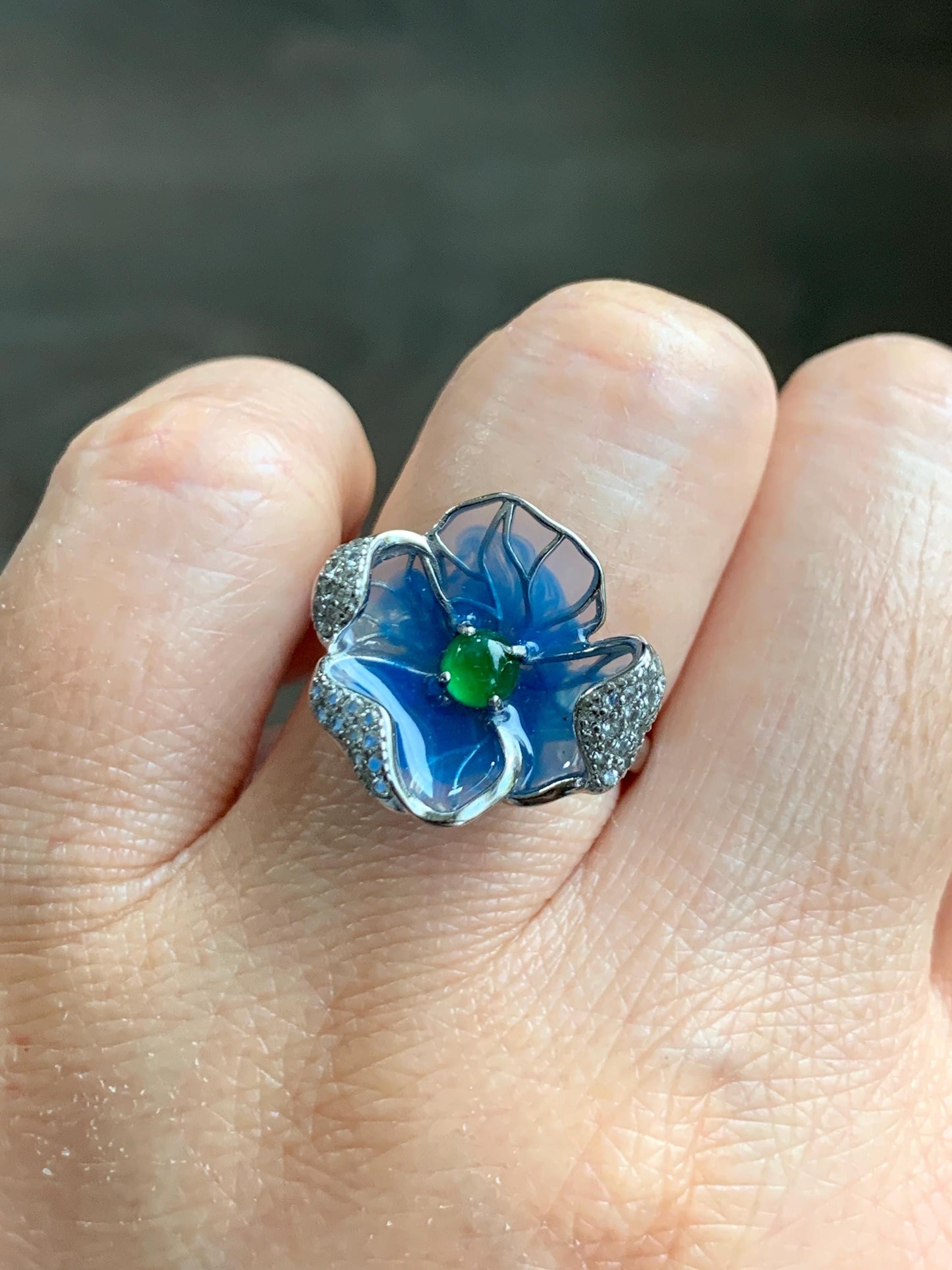 Natural Grade A Guatemalan Icy Translucent Vibrant Green Jade Jadeite Flower Ring Sterling Silver Blue Resin 3g 天然冰危绿翡翠银镶花戒指 LHH82R