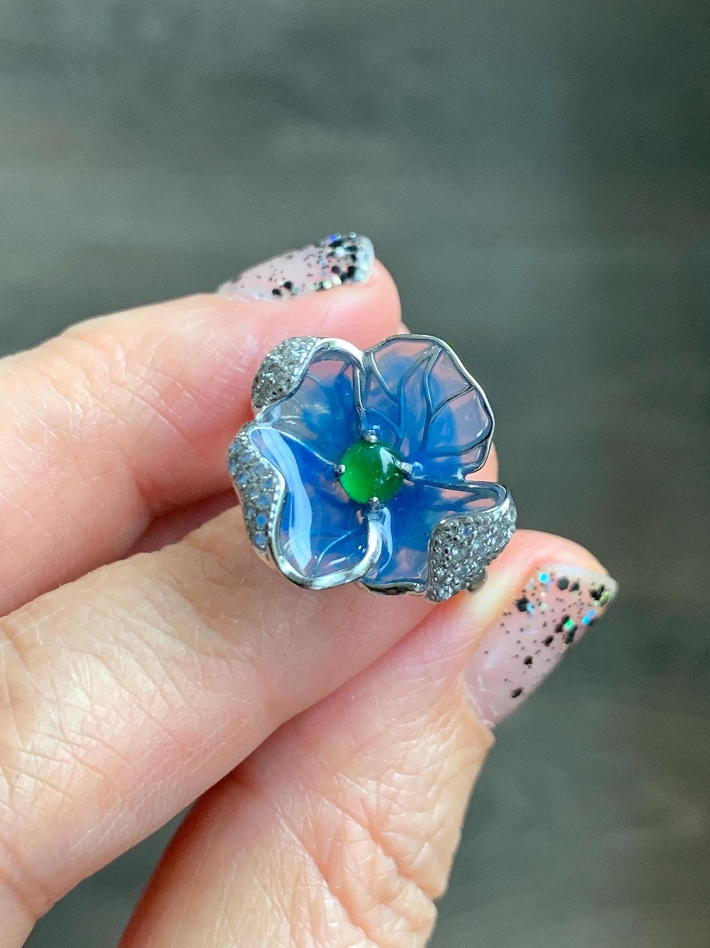 Natural Grade A Guatemalan Icy Translucent Vibrant Green Jade Jadeite Flower Ring Sterling Silver Blue Resin 3g 天然冰危绿翡翠银镶花戒指 LHH82R
