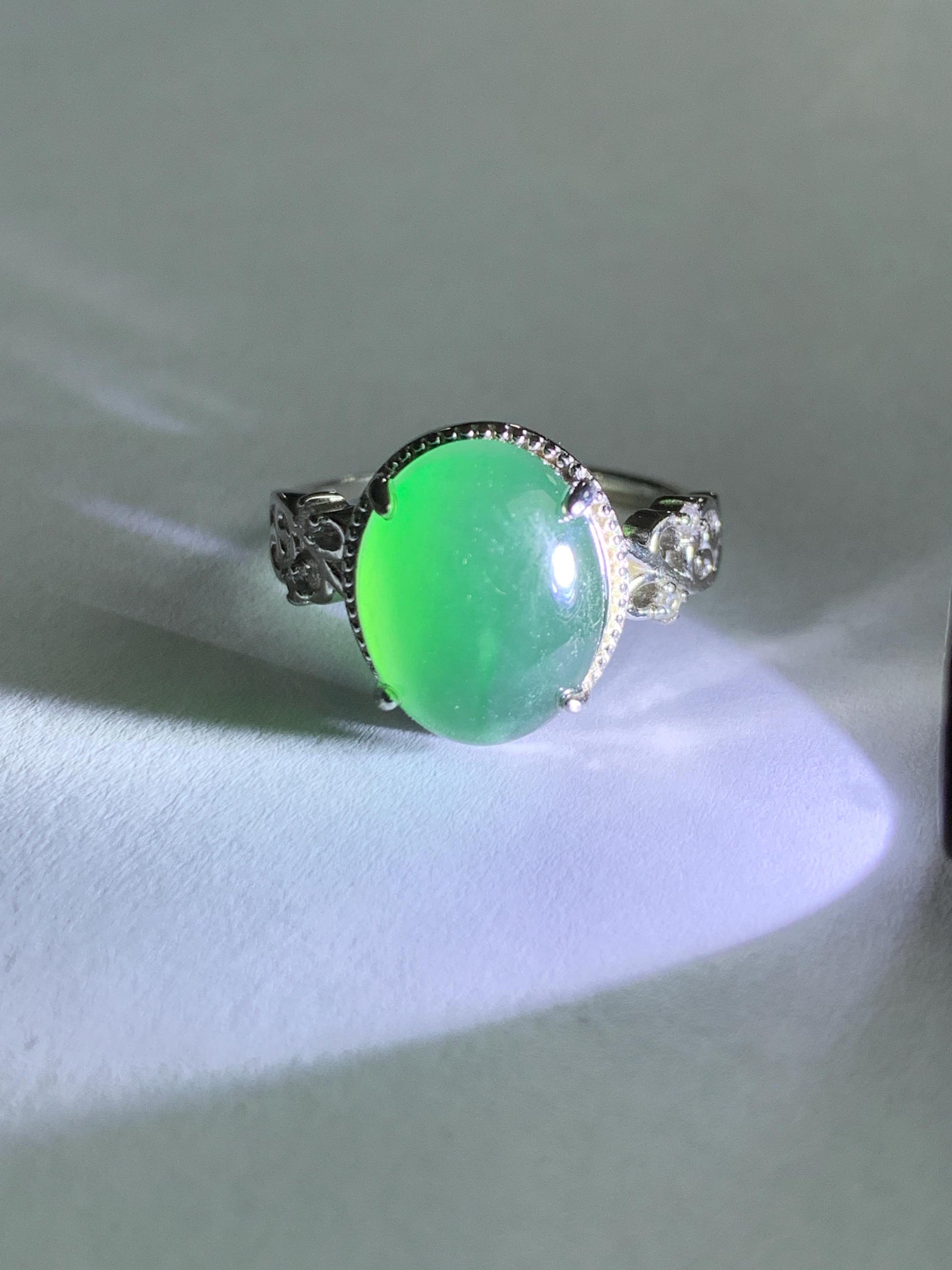 Natural Grade A Guatemalan Icy Translucent Dark Teal Green Oval Jade Jadeite Ring Sterling Silver Size Adjustable 天然冰危深蓝绿翡翠银镶戒指 WSL132