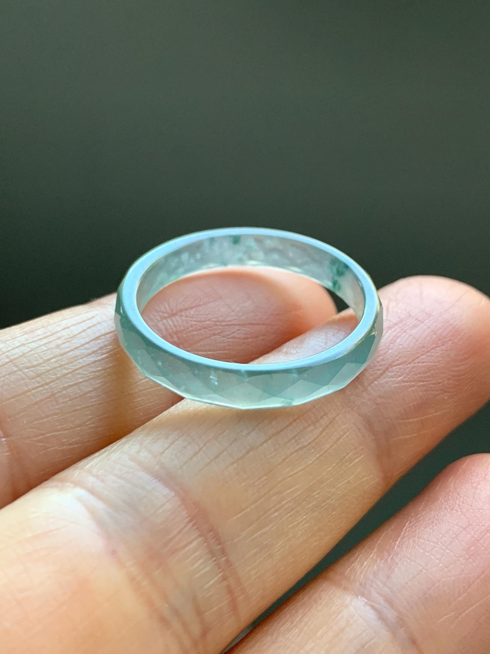 Natural Grade A Guatemalan Icy Highly Translucent Light Teal Green Jade Jadeite Diamond Faceted Band Ring Size 9 天然冰危浅绿起光翡翠切割面戒圈 QGW220A