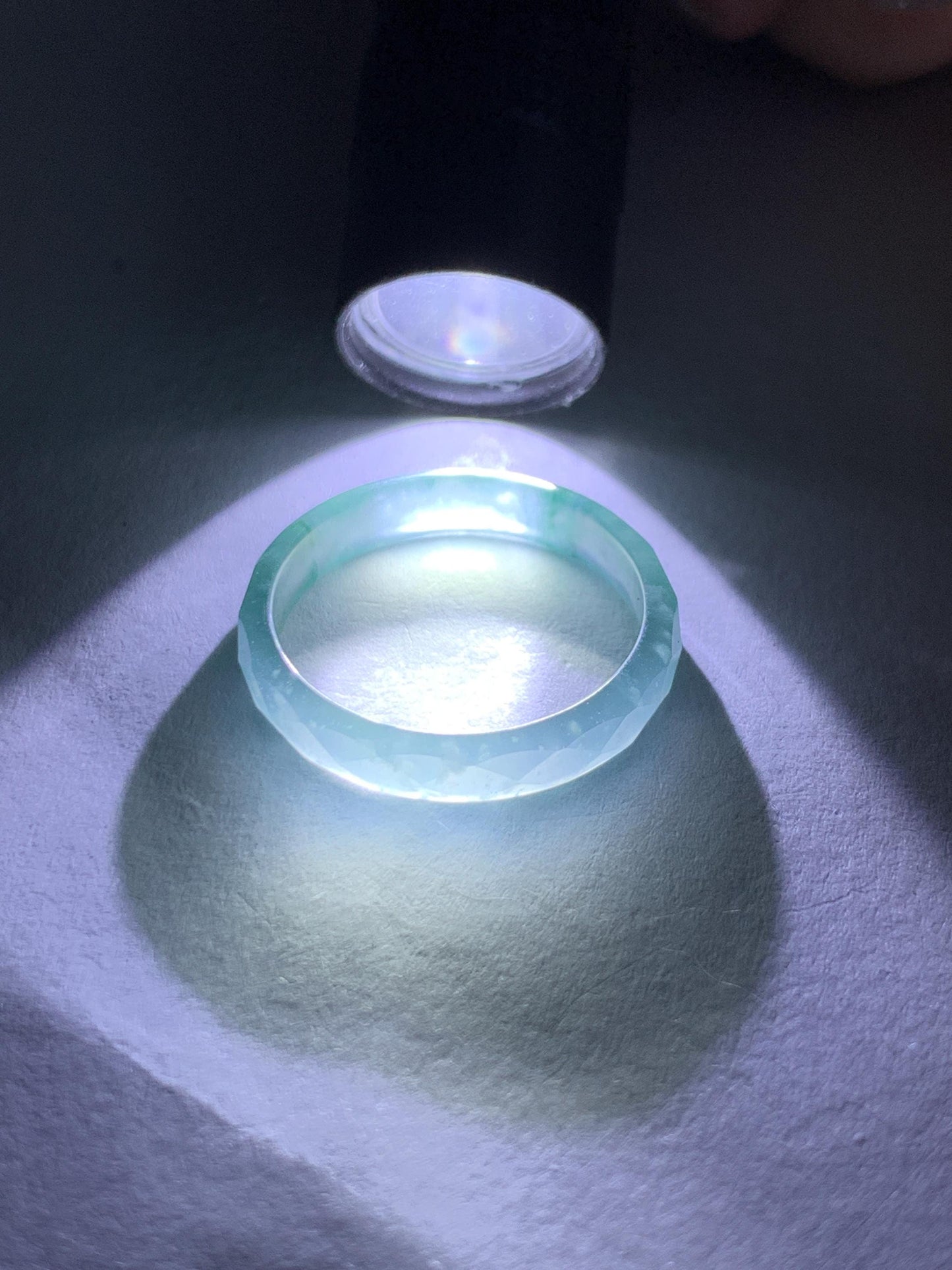 Natural Grade A Guatemalan Icy Highly Translucent Light Teal Green Jade Jadeite Diamond Faceted Band Ring Size 8 天然冰危浅绿起光翡翠切割面戒圈 QGW220B