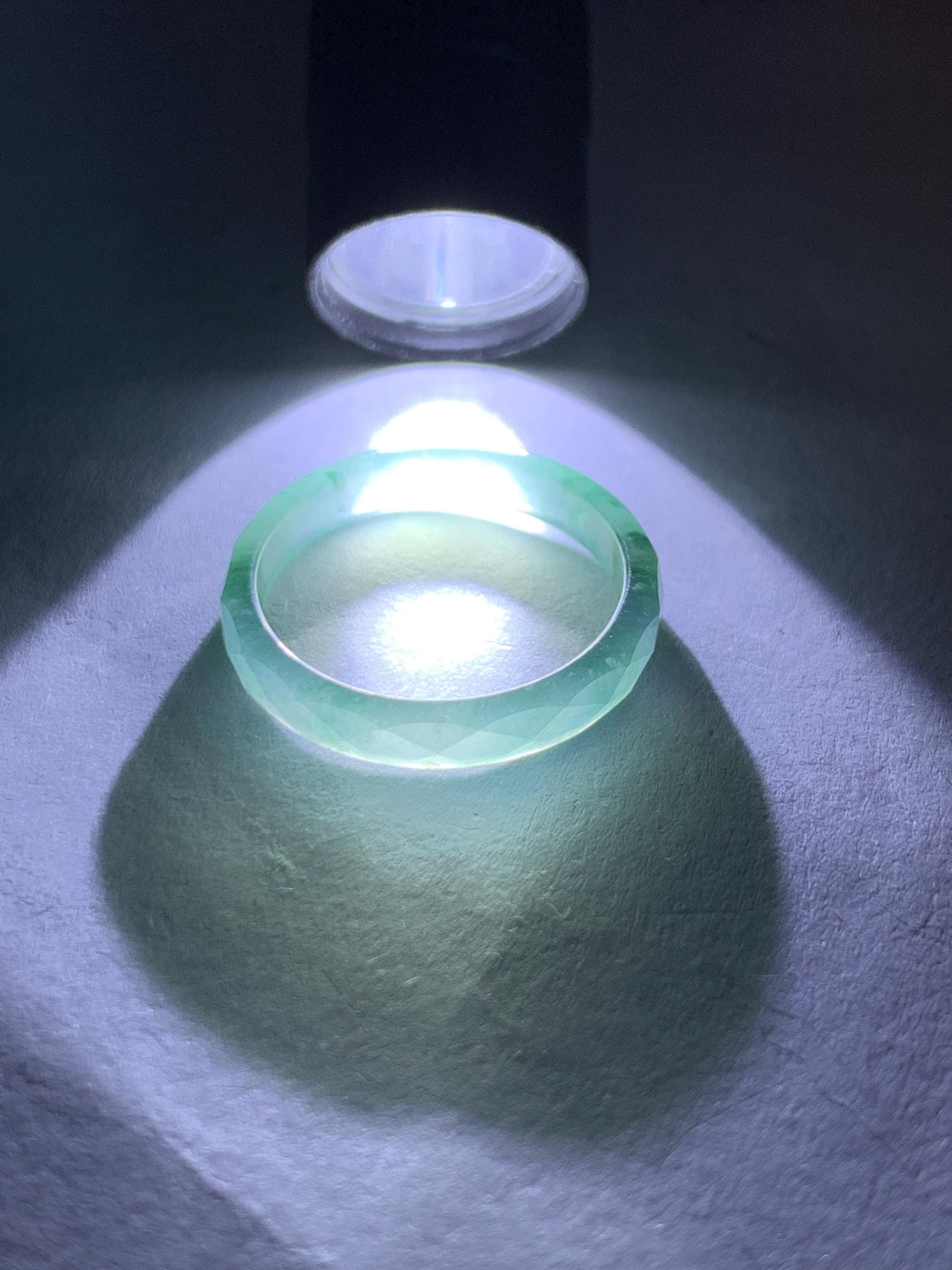 Natural Grade A Guatemalan Icy Highly Translucent Light Teal Green Jade Jadeite Diamond Faceted Band Ring Size 6.5 天然冰危浅绿起光翡翠切割面戒圈 QGW220C