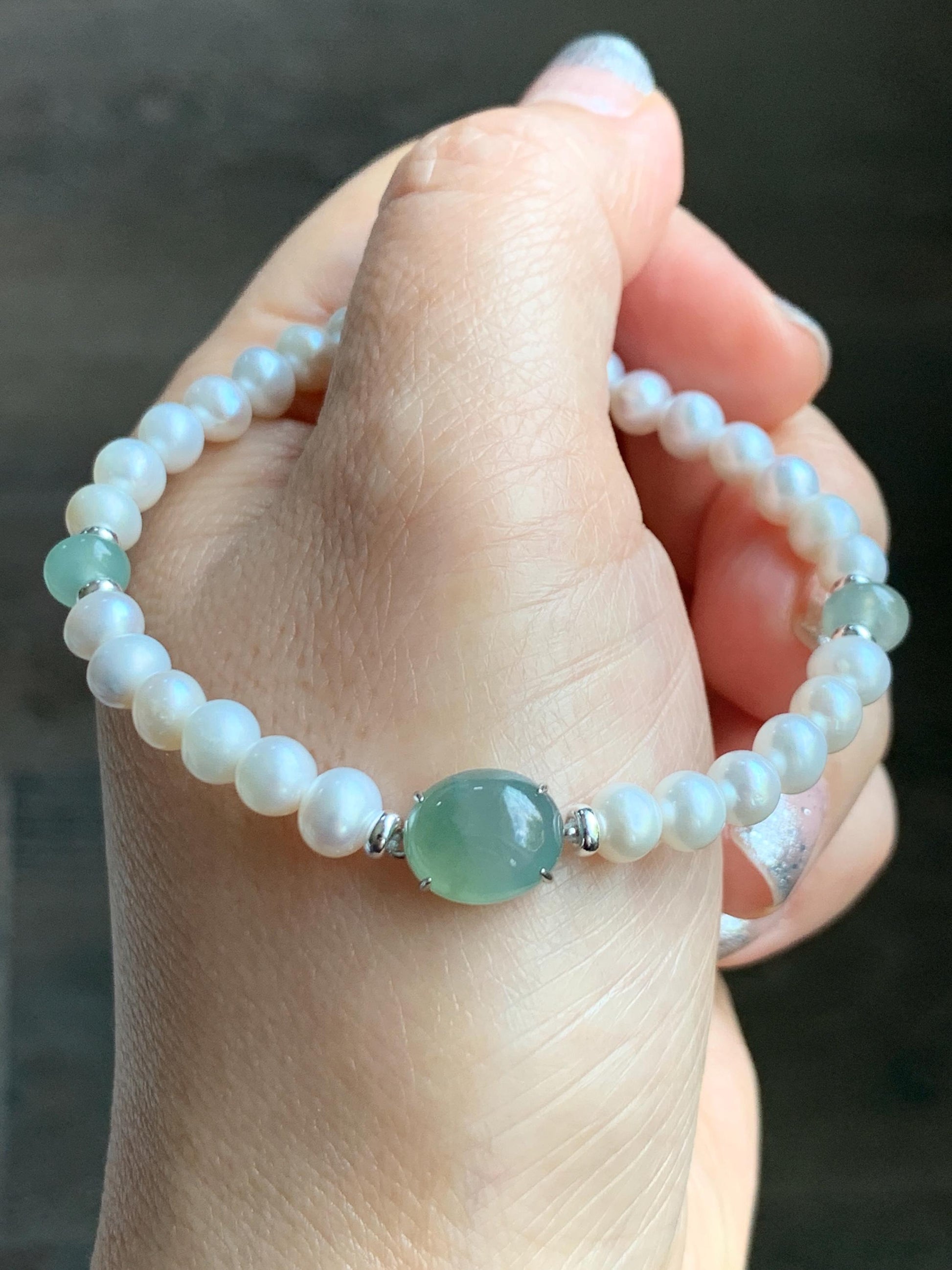Natural Freshwater All-Nacre Pearls Grade A Icy Translucent Light Green Jade Jadeite Beaded Bracelet Sterling Silver 7" 天然淡水无核珍珠冰晴翡翠手串 ZQ203
