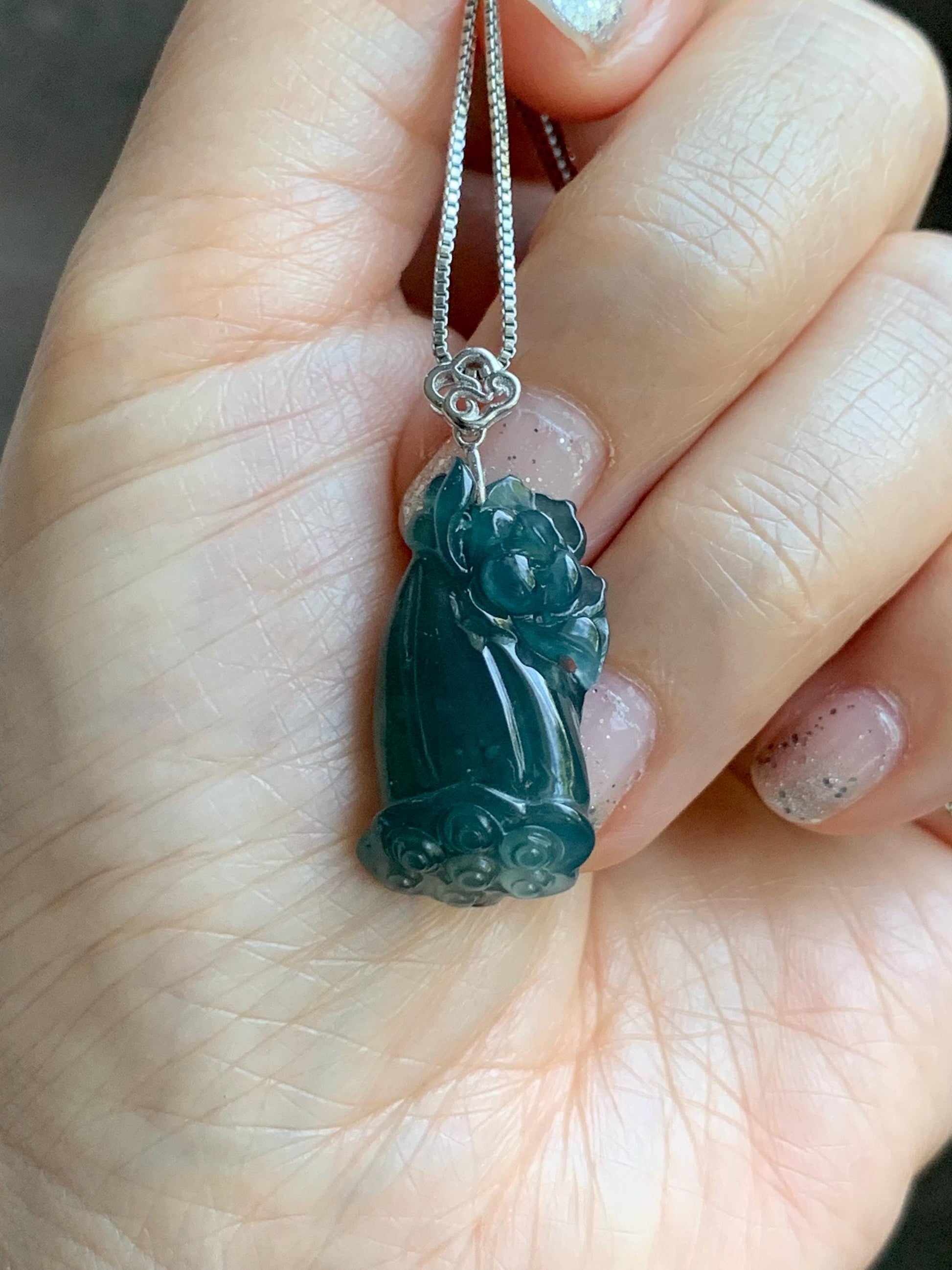Natural Grade A Guatemalan Icy Translucent Dark Teal Blue Jade Jadeite Lotus Flower Lotus Pod Pendant Sterling Silver 天然冰危深蓝翡翠莲花莲蓬吊坠 WHP280D