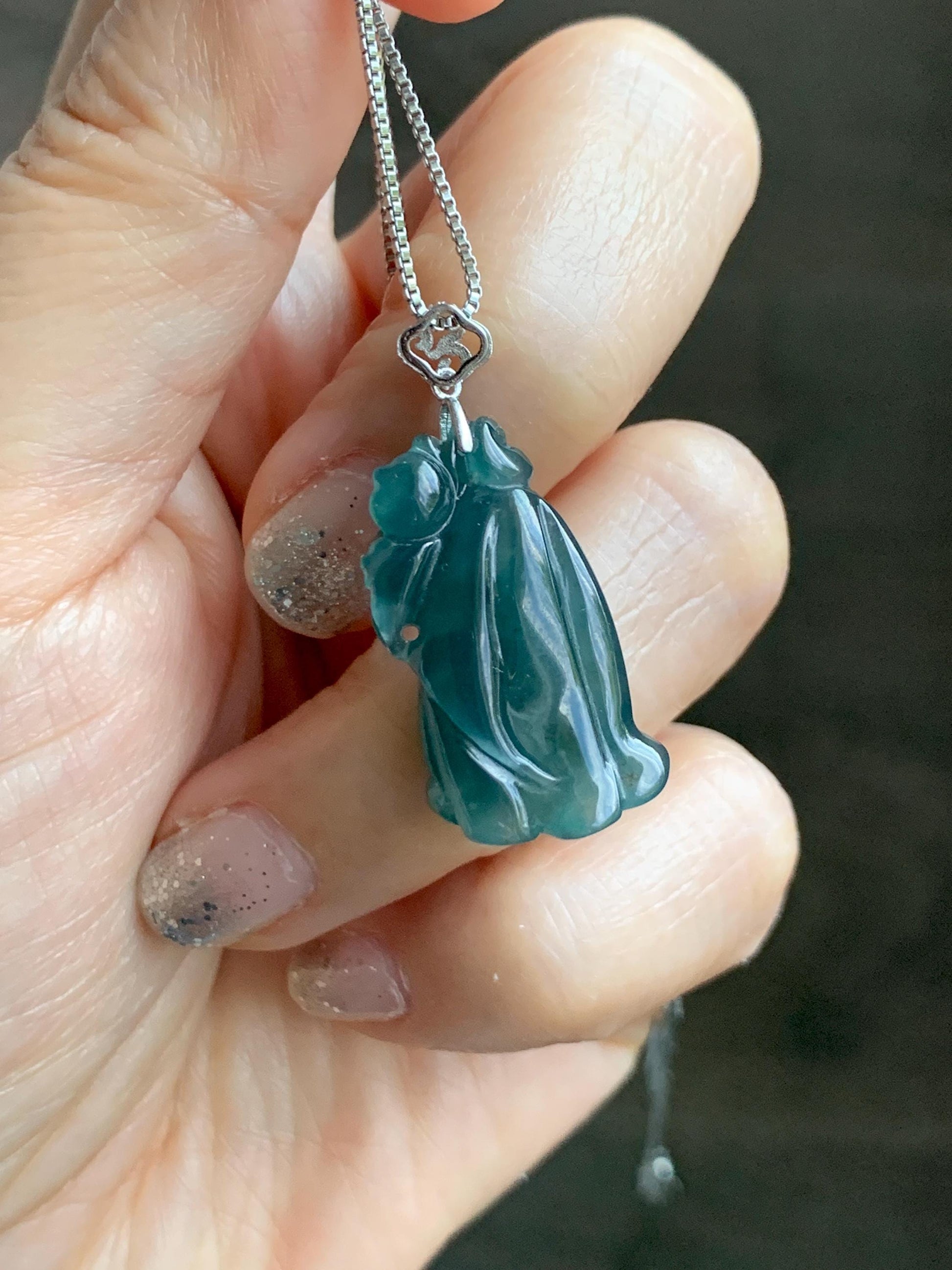 Natural Grade A Guatemalan Icy Translucent Dark Teal Blue Jade Jadeite Lotus Flower Lotus Pod Pendant Sterling Silver 天然冰危深蓝翡翠莲花莲蓬吊坠 WHP280D
