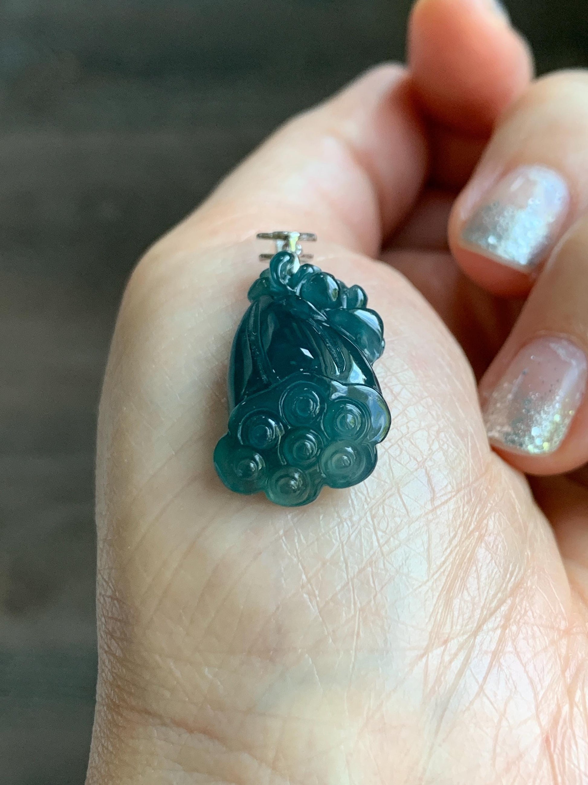 Natural Grade A Guatemalan Icy Translucent Dark Teal Blue Jade Jadeite Lotus Flower Lotus Pod Pendant Sterling Silver 天然冰危深蓝翡翠莲花莲蓬吊坠 WHP280D