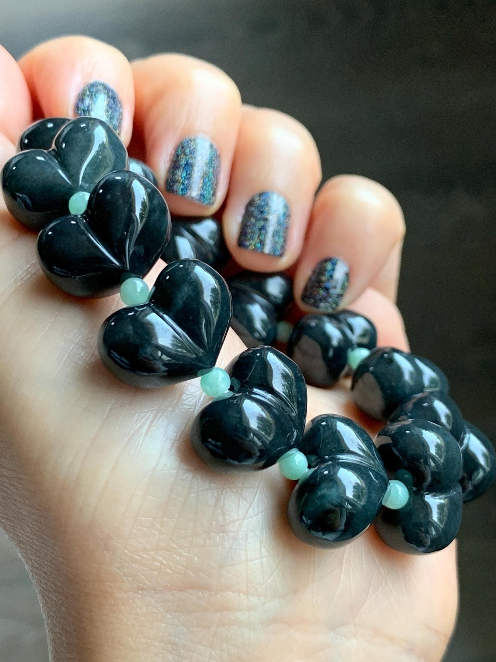 Natural Grade A Guatemalan Opaque Black Jade Jadeite Large Heart Beads Beaded Bracelet Stretchy 6.75" 67g 天然危起油墨翠大卡桃心珠手串 WMC286