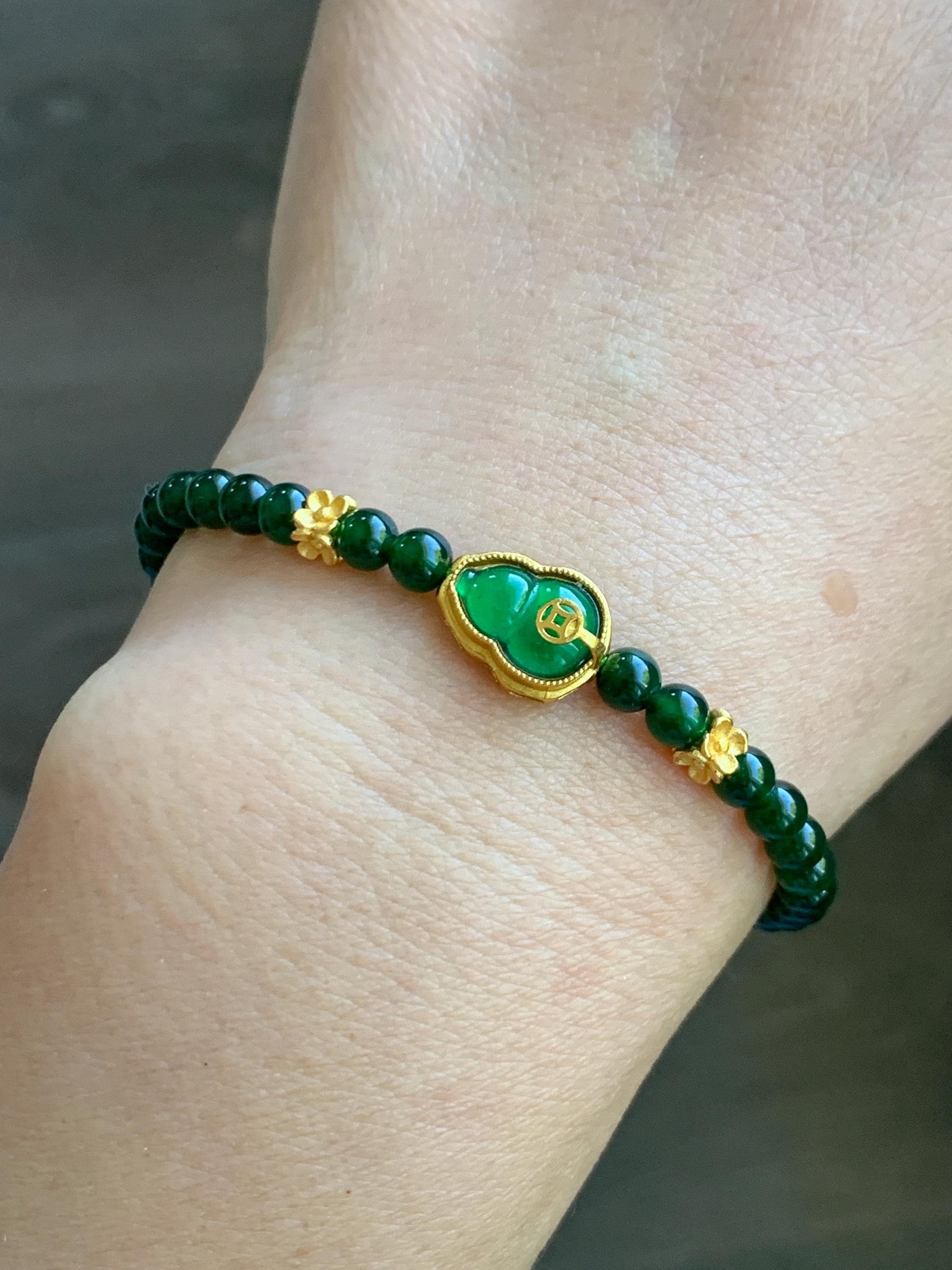 Natural Grade A Guatemalan Icy Translucent Dark Green Jade Jadeite Gourd Charm Petite Beads Beaded Bracelet 6.75” 天然冰危绿翡翠葫芦小圆珠手串 WLH391