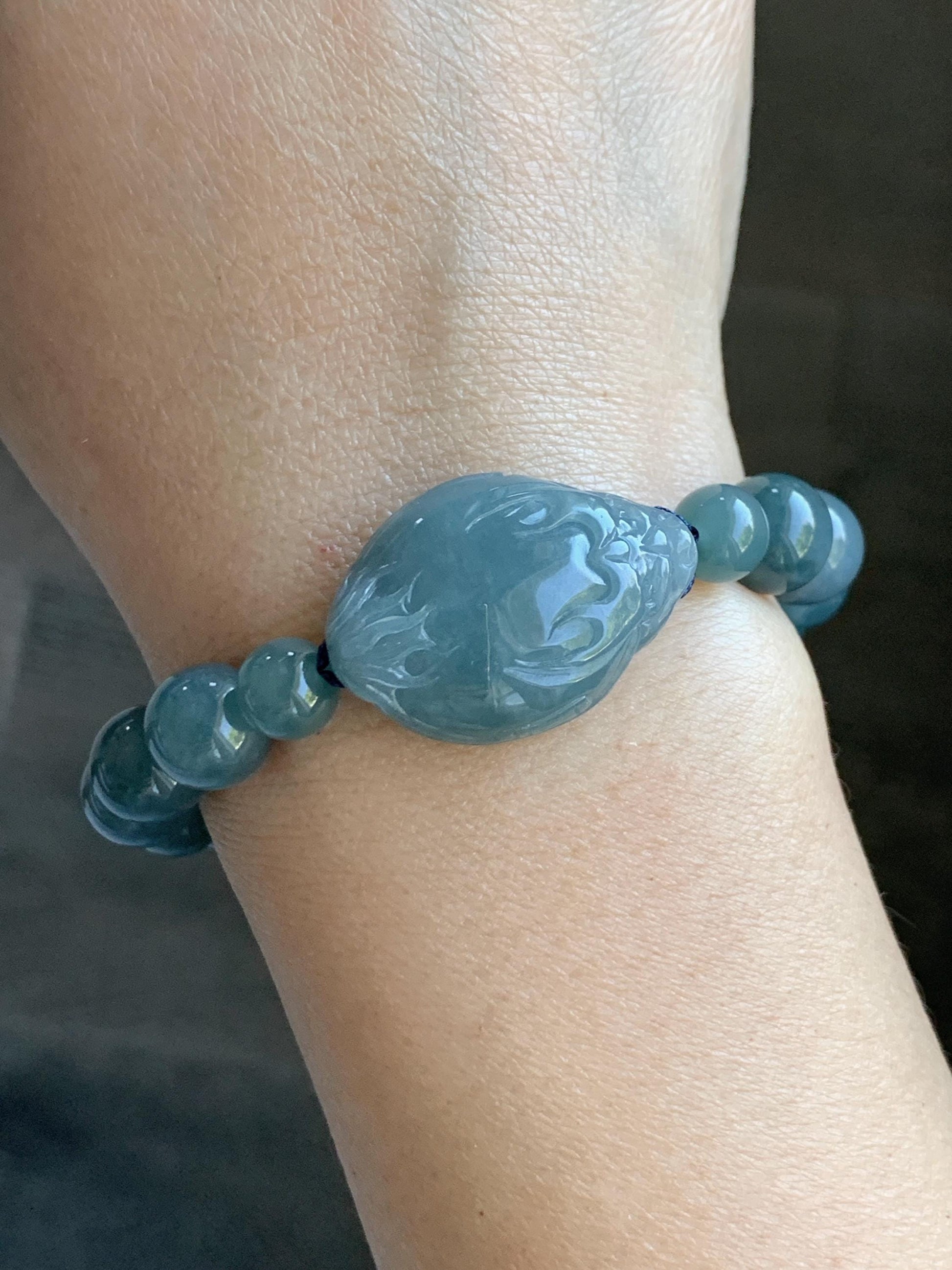 Natural Grade A Guatemalan Icy Translucent Dusty Teal Blue Jade Jadeite Dragon Turtle Beaded Bracelet 7” 37g 天然冰危灰蓝翡翠龙龟圆珠手串 HLG208