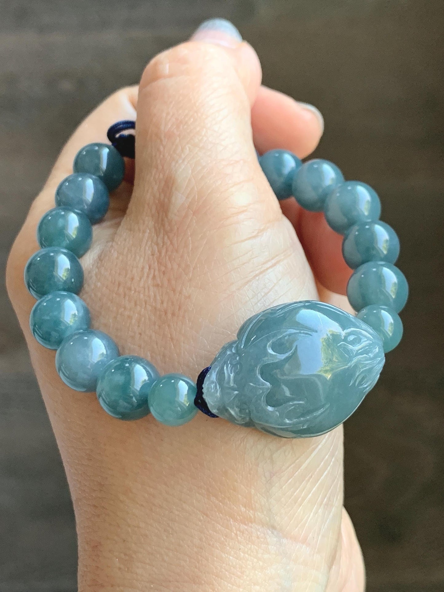 Natural Grade A Guatemalan Icy Translucent Dusty Teal Blue Jade Jadeite Dragon Turtle Beaded Bracelet 7” 37g 天然冰危灰蓝翡翠龙龟圆珠手串 HLG208