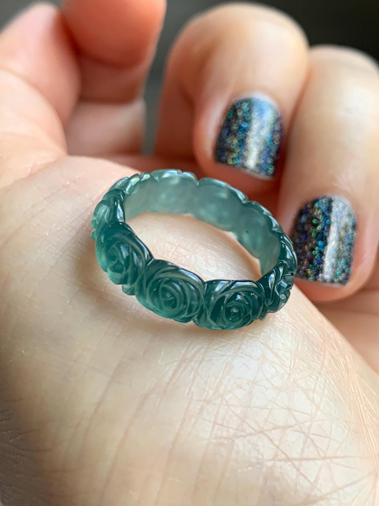Grade A Natural Guatemalan Icy Translucent Dark Teal Blue Jade Jadeite Carved Rose Band Ring Size 6 US 天然冰胶危蓝翡翠玫瑰花戒圈 GWR450B