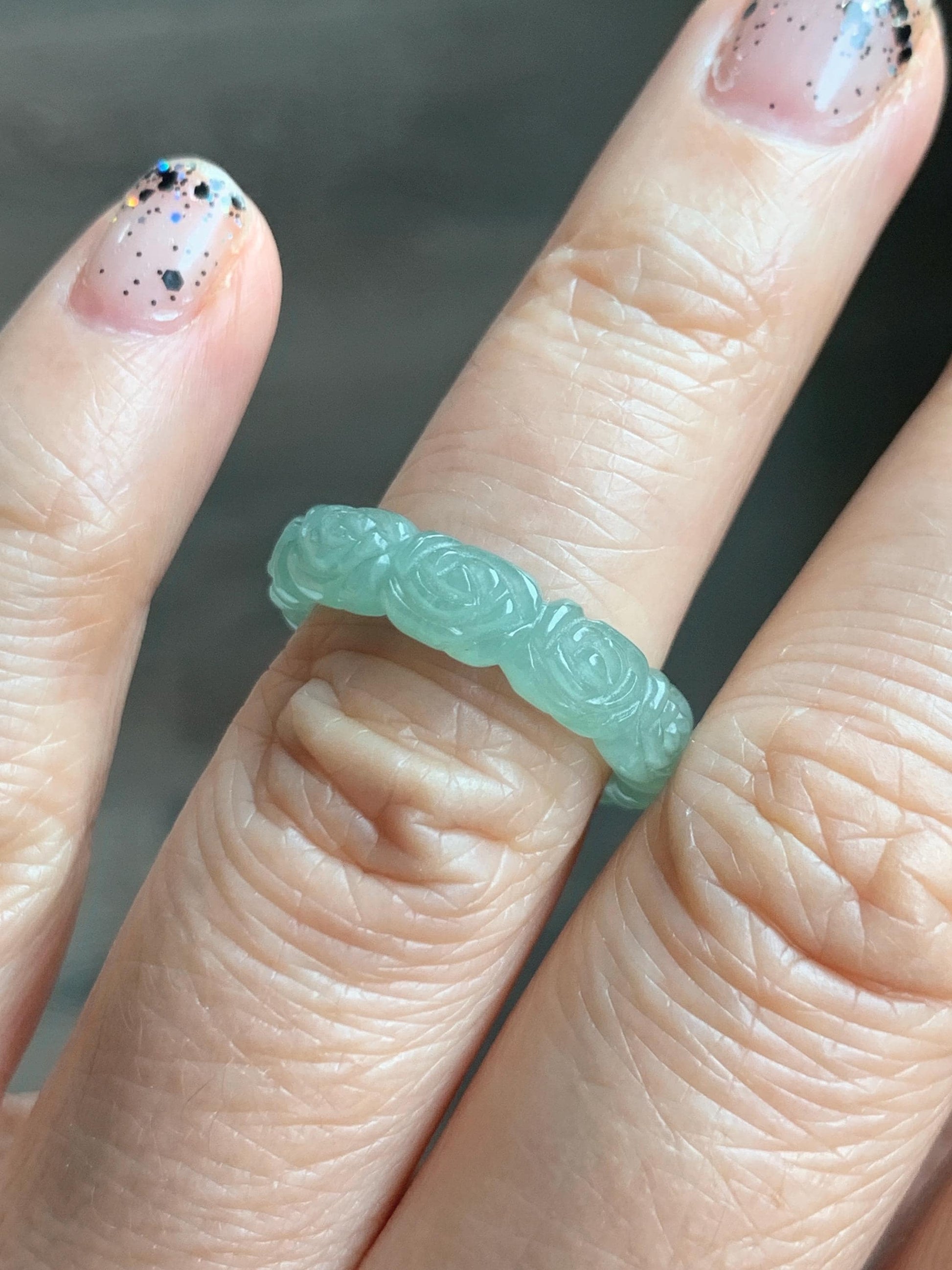 Grade A Natural Icy Translucent Light Green Jade Jadeite Carved Rose Band Ring Size 5 US 天然冰晴色翡翠玫瑰花戒圈 MQH110