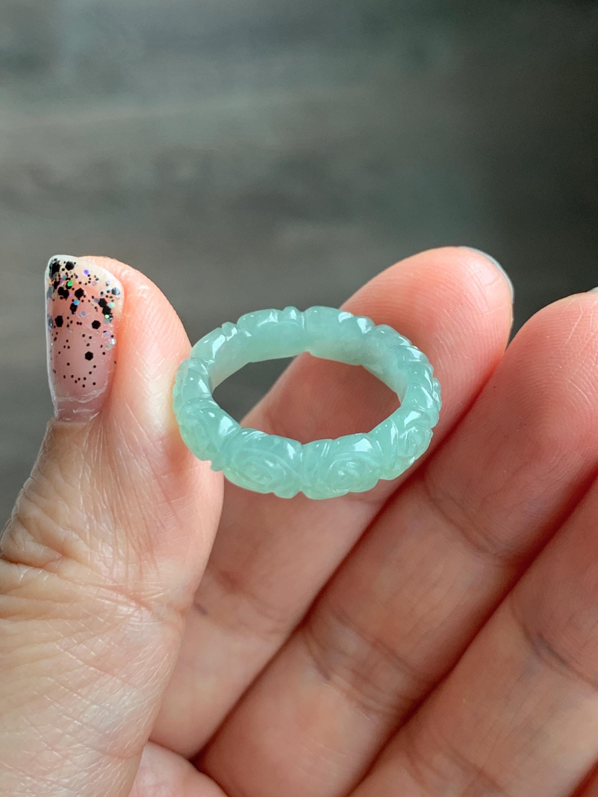 Grade A Natural Icy Translucent Light Green Jade Jadeite Carved Rose Band Ring Size 5 US 天然冰晴色翡翠玫瑰花戒圈 MQH110