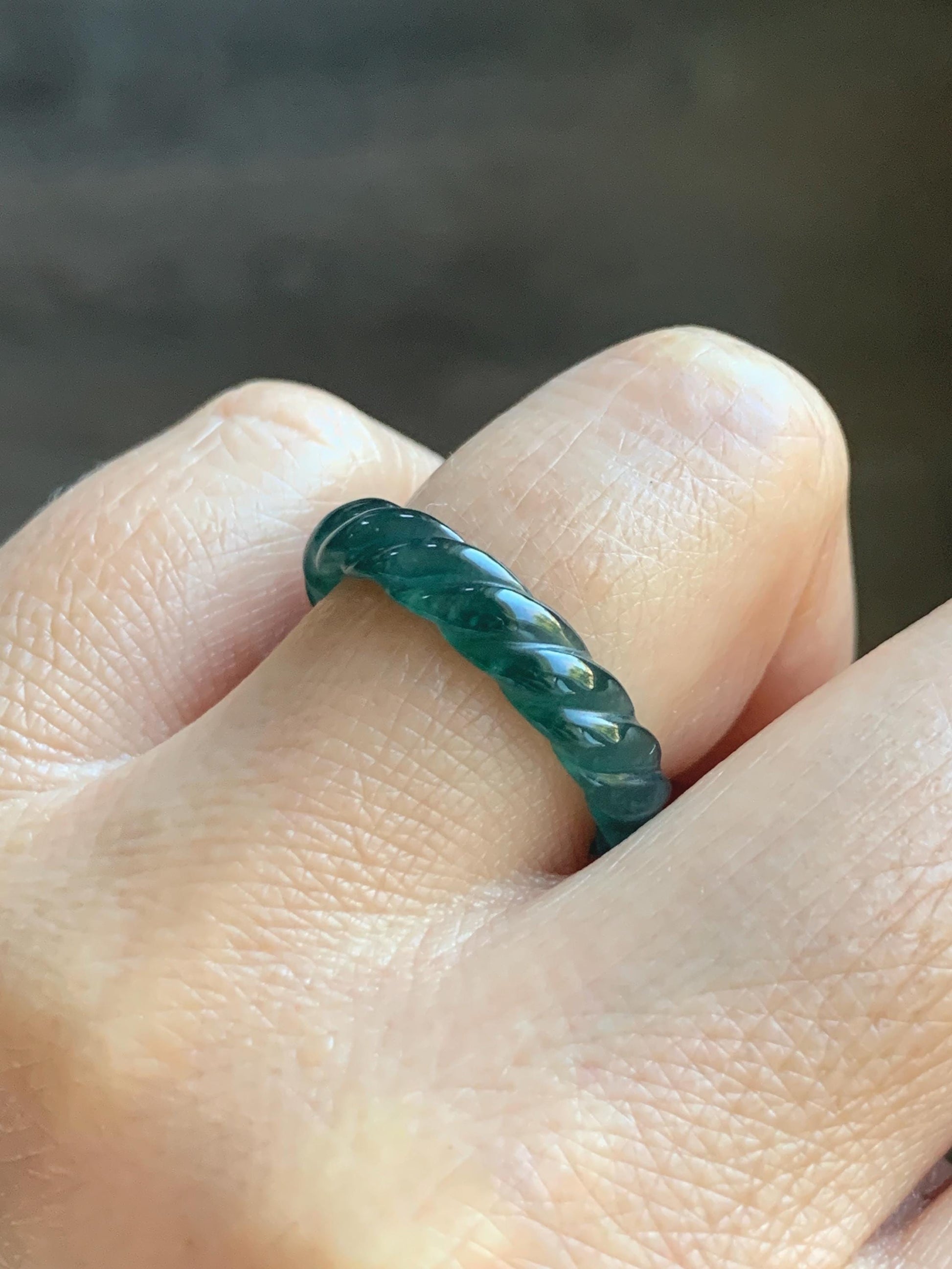 Natural Grade A Guatemalan Icy Translucent Gelatinous Dark Teal Blue Jade Jadeite Carved Braid Band Ring Size 7.5 US 天然冰胶危蓝水翡翠麻花戒圈 MHW66A