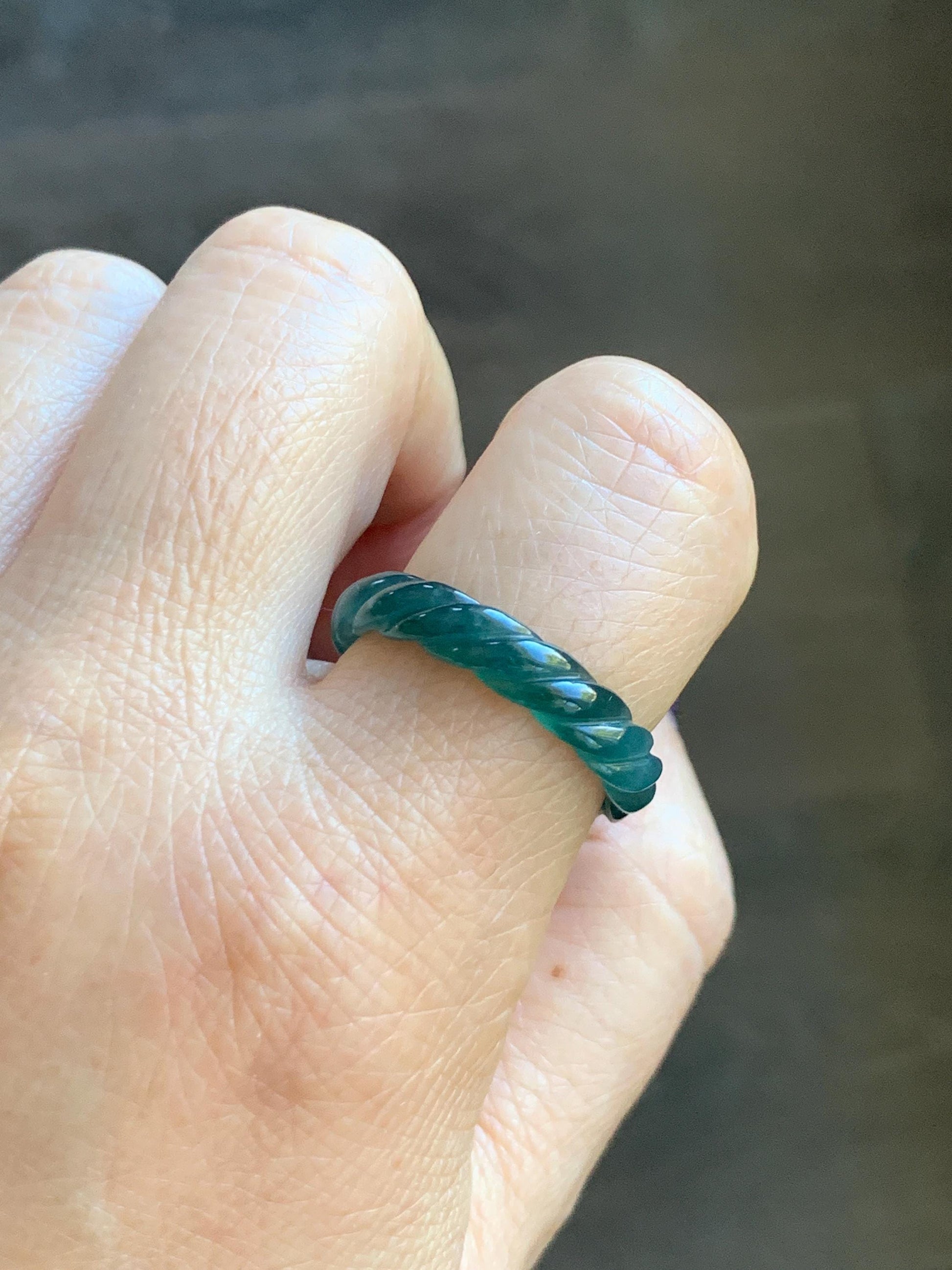 Natural Grade A Guatemalan Icy Translucent Gelatinous Dark Teal Blue Jade Jadeite Carved Braid Band Ring Size 9.25 US 天然冰危蓝水翡翠麻花戒圈 MHW66B