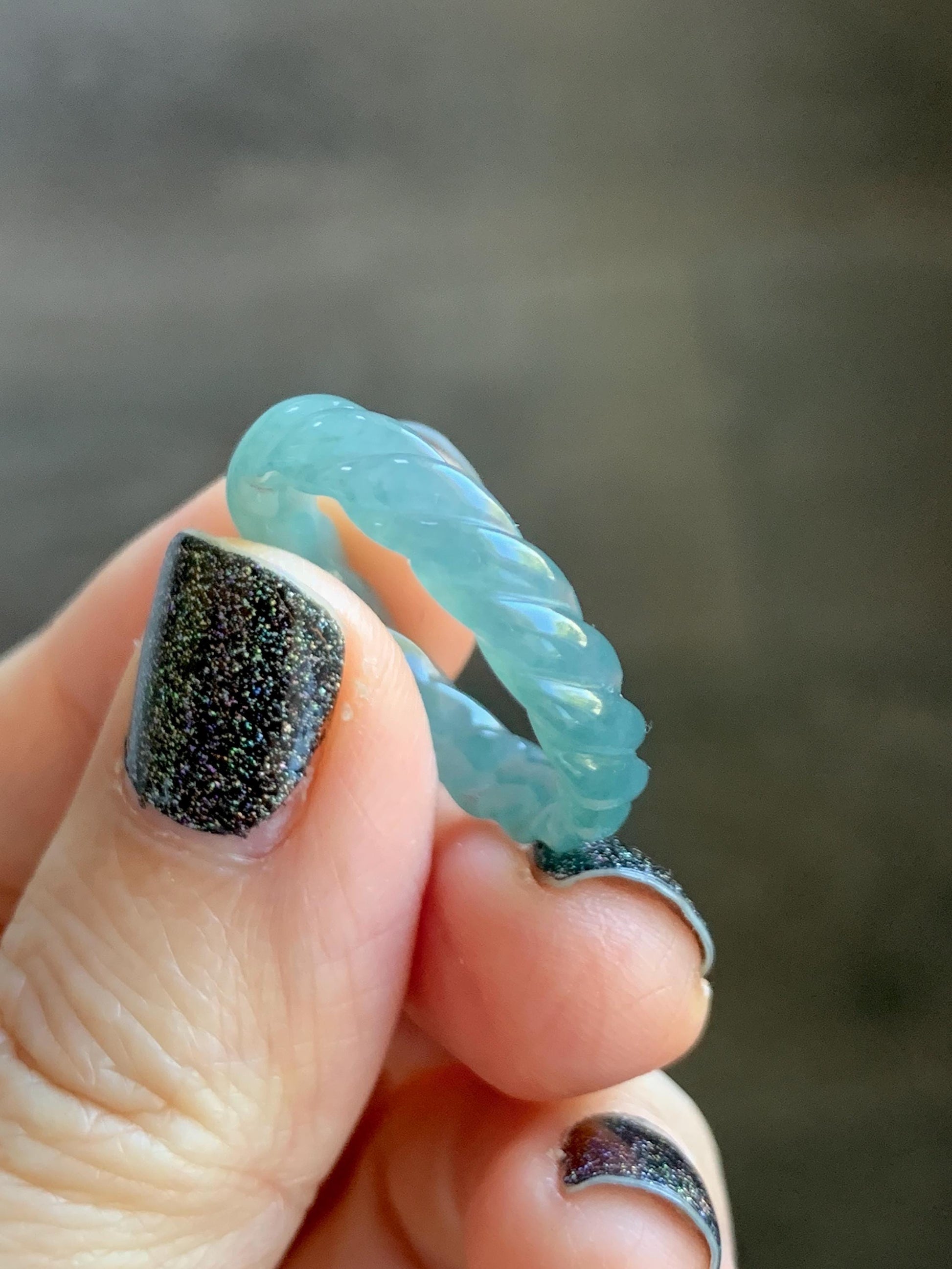 Natural Grade A Guatemalan Icy Translucent Gelatinous Dusty Teal Jade Jadeite Carved Braid Band Ring Size 8 US 天然冰危暗蓝绿翡翠麻花戒圈 MHW66C