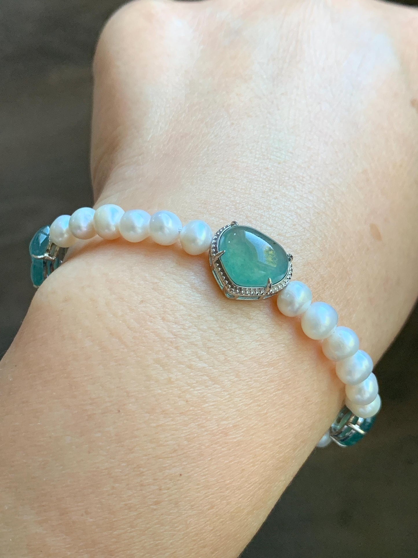 Natural Grade A Icy Translucent Teal Green Jadeite Charms Natural Freshwater Pearls Beaded Bracelet Sterling Silver 7" 天然淡水无核珍珠冰晴翡翠手串ZHF239