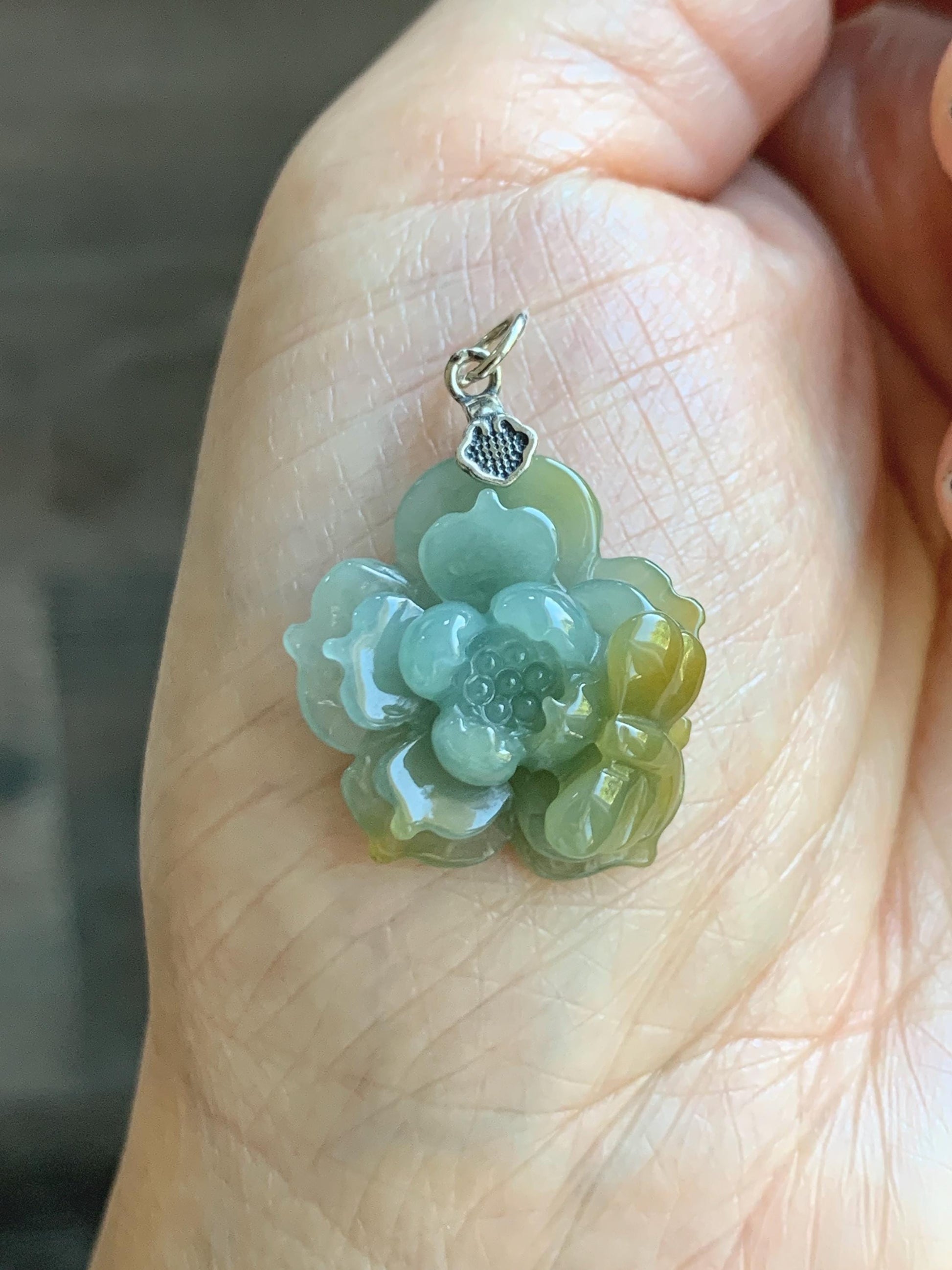 Natural Grade A Guatemalan Icy Translucent Pastel Dusty Blue Yellow Jade Jadeite Lotus Flower Pendant Sterling Silver 天然冰危蓝黄翡翠莲花吊坠 WSS118