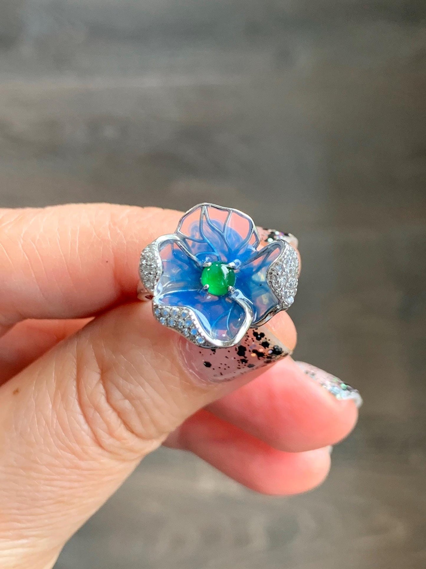 Natural Grade A Guatemalan Icy Translucent Vibrant Green Jade Jadeite Flower Ring Sterling Silver Blue Resin 3g 天然冰危绿翡翠银镶花戒指 LHH82R
