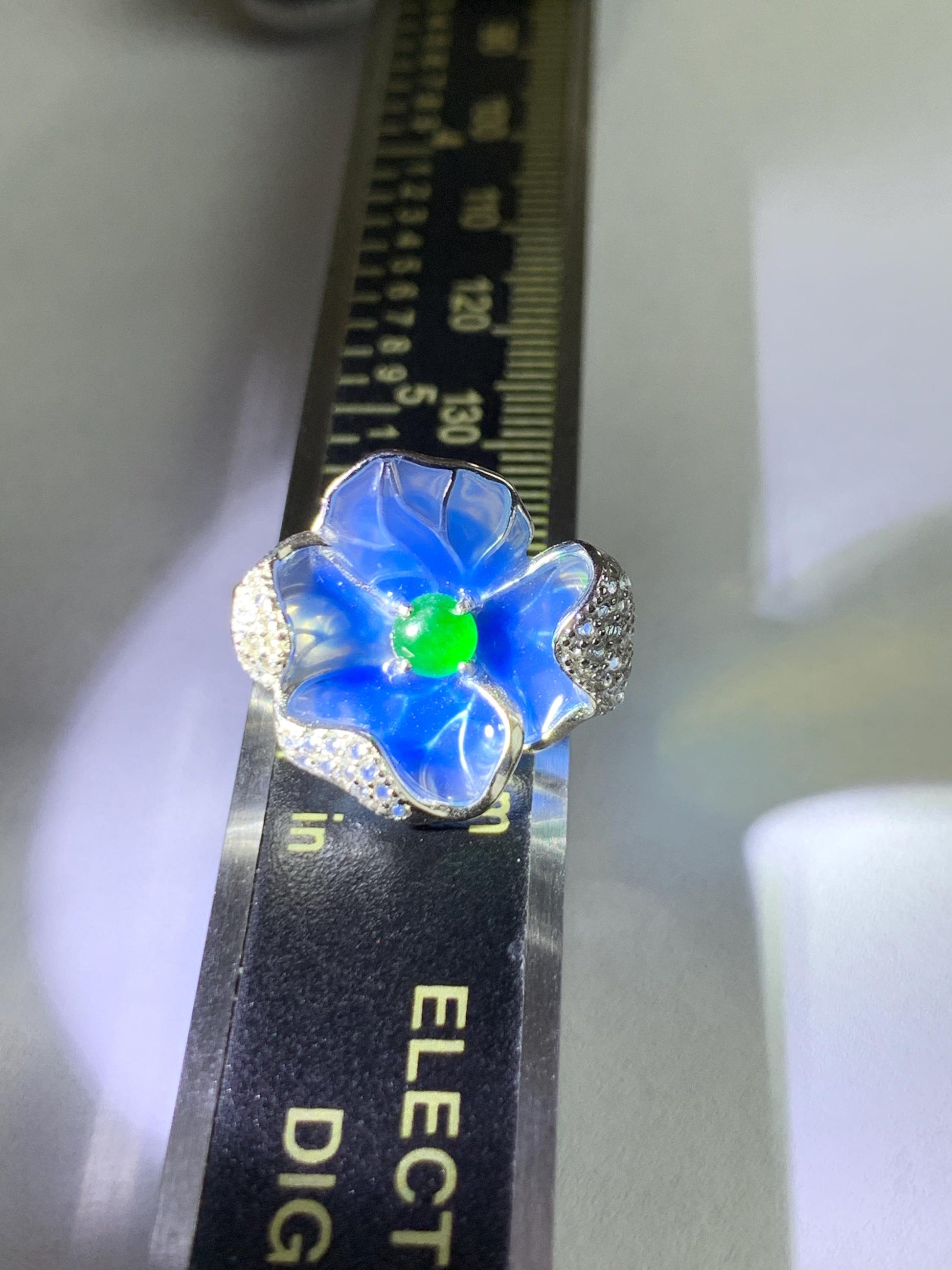 Natural Grade A Guatemalan Icy Translucent Vibrant Green Jade Jadeite Flower Ring Sterling Silver Blue Resin 3g 天然冰危绿翡翠银镶花戒指 LHH82R