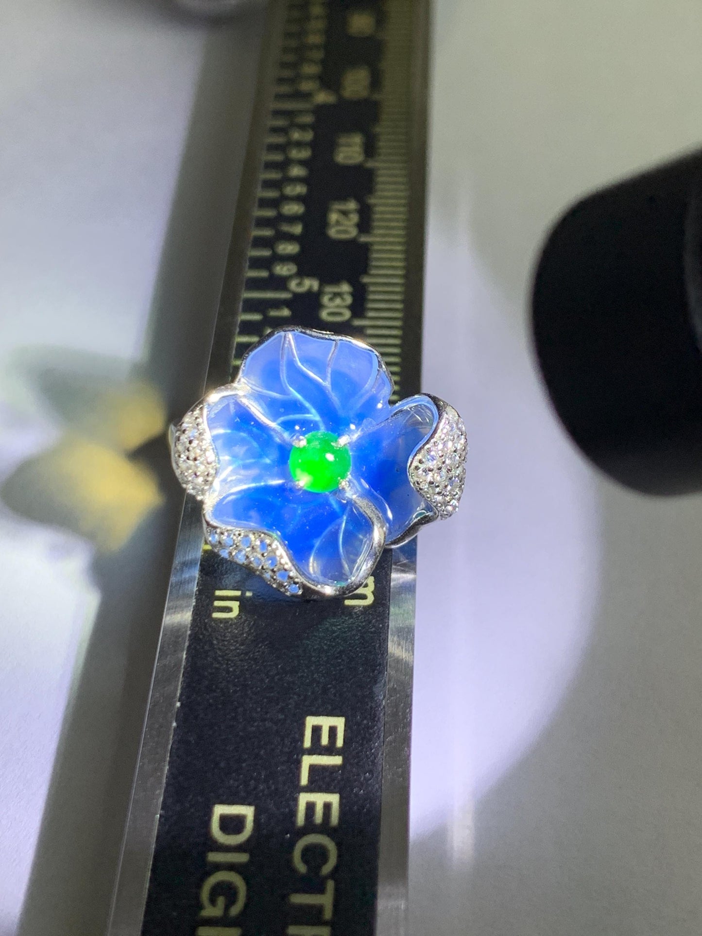 Natural Grade A Guatemalan Icy Translucent Vibrant Green Jade Jadeite Flower Ring Sterling Silver Blue Resin 3g 天然冰危绿翡翠银镶花戒指 LHH82R