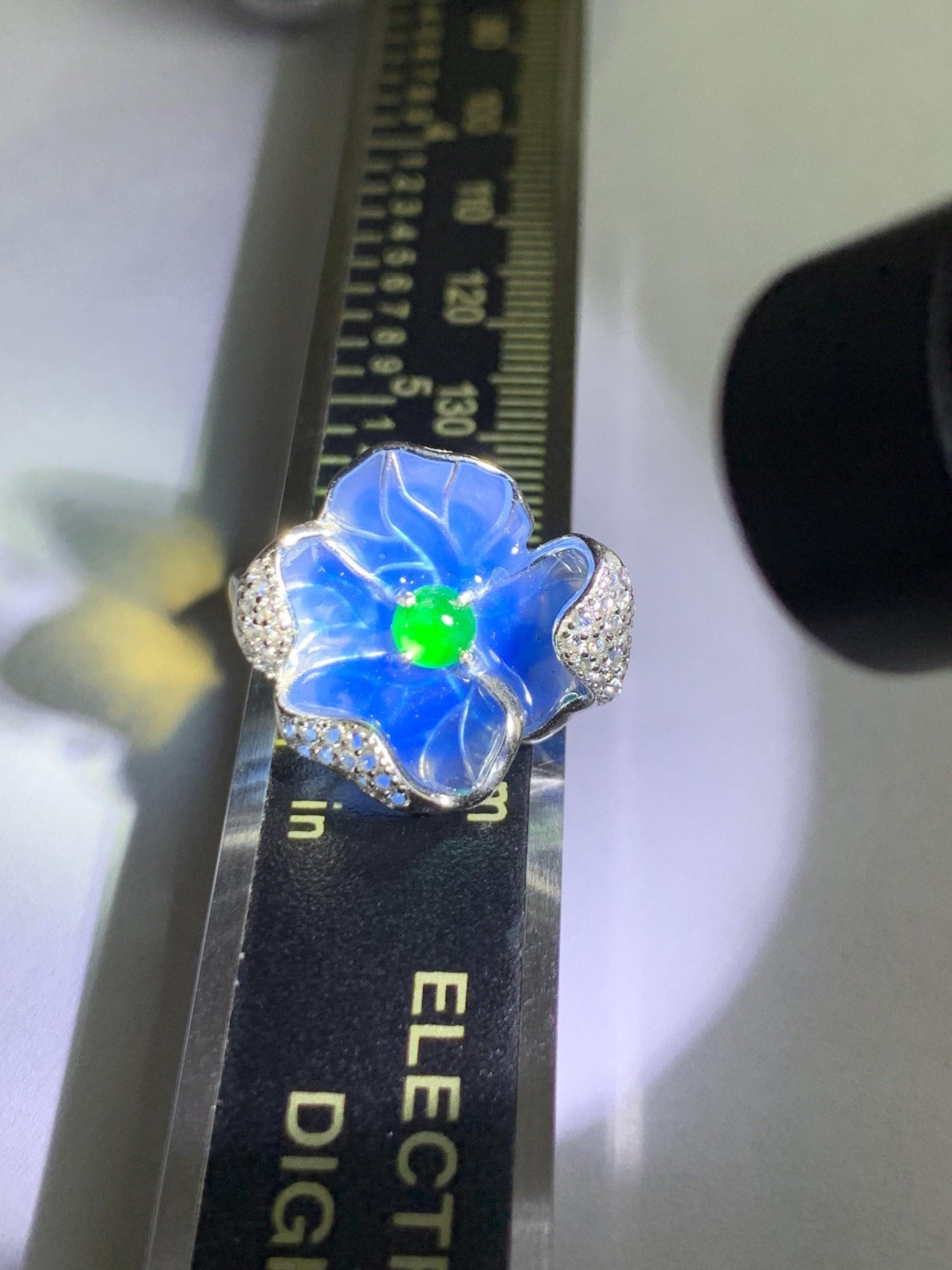 Natural Grade A Guatemalan Icy Translucent Vibrant Green Jade Jadeite Flower Ring Sterling Silver Blue Resin 3g 天然冰危绿翡翠银镶花戒指 LHH82R