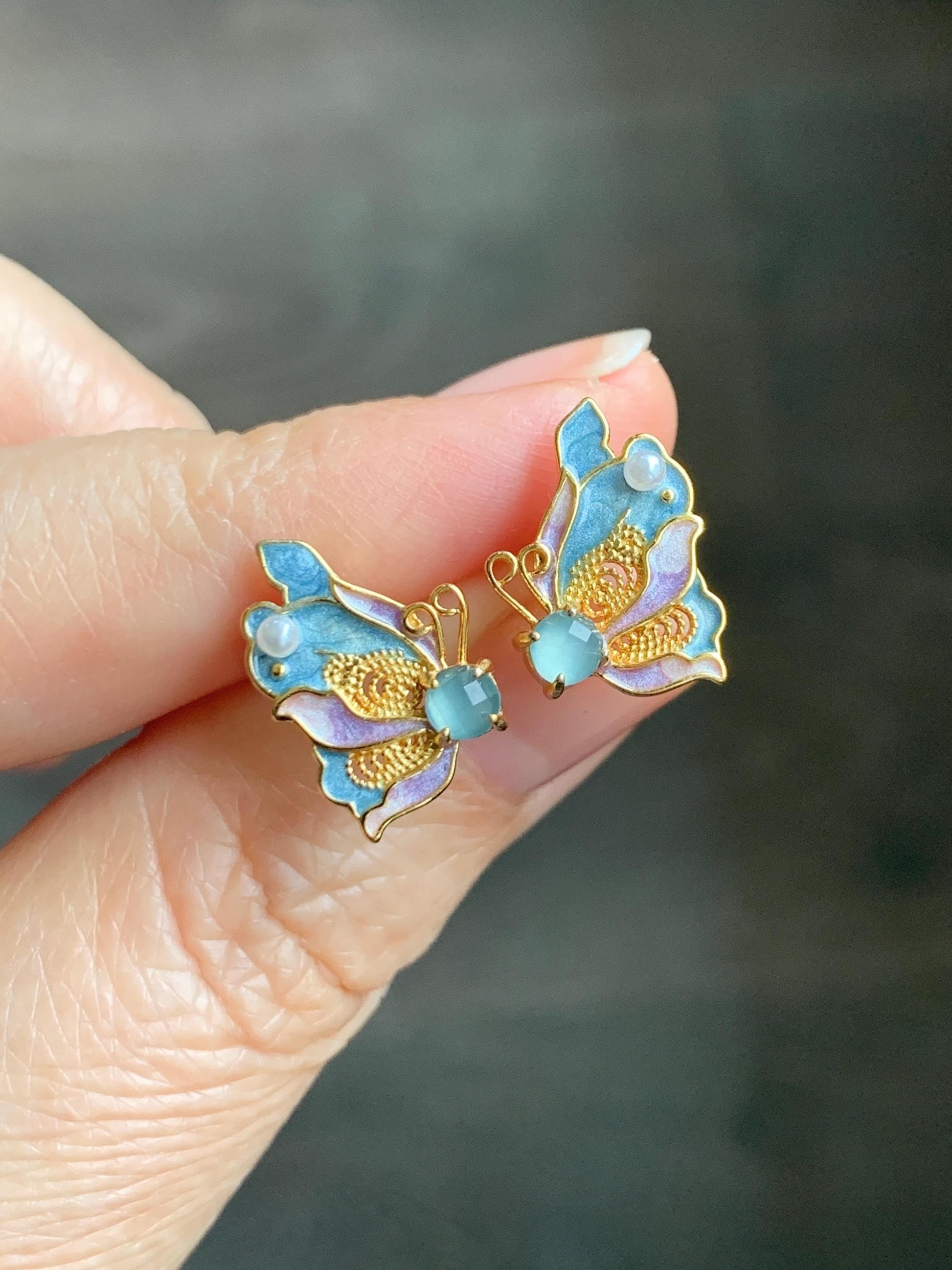 Natural Grade A Guatemalan Icy Translucent Light Blue Faceted Jade Jadeite Butterfly Enamel Earrings Sterling Silver 天然冰危蓝翡翠蝴蝶烤漆耳钉 WLQH132