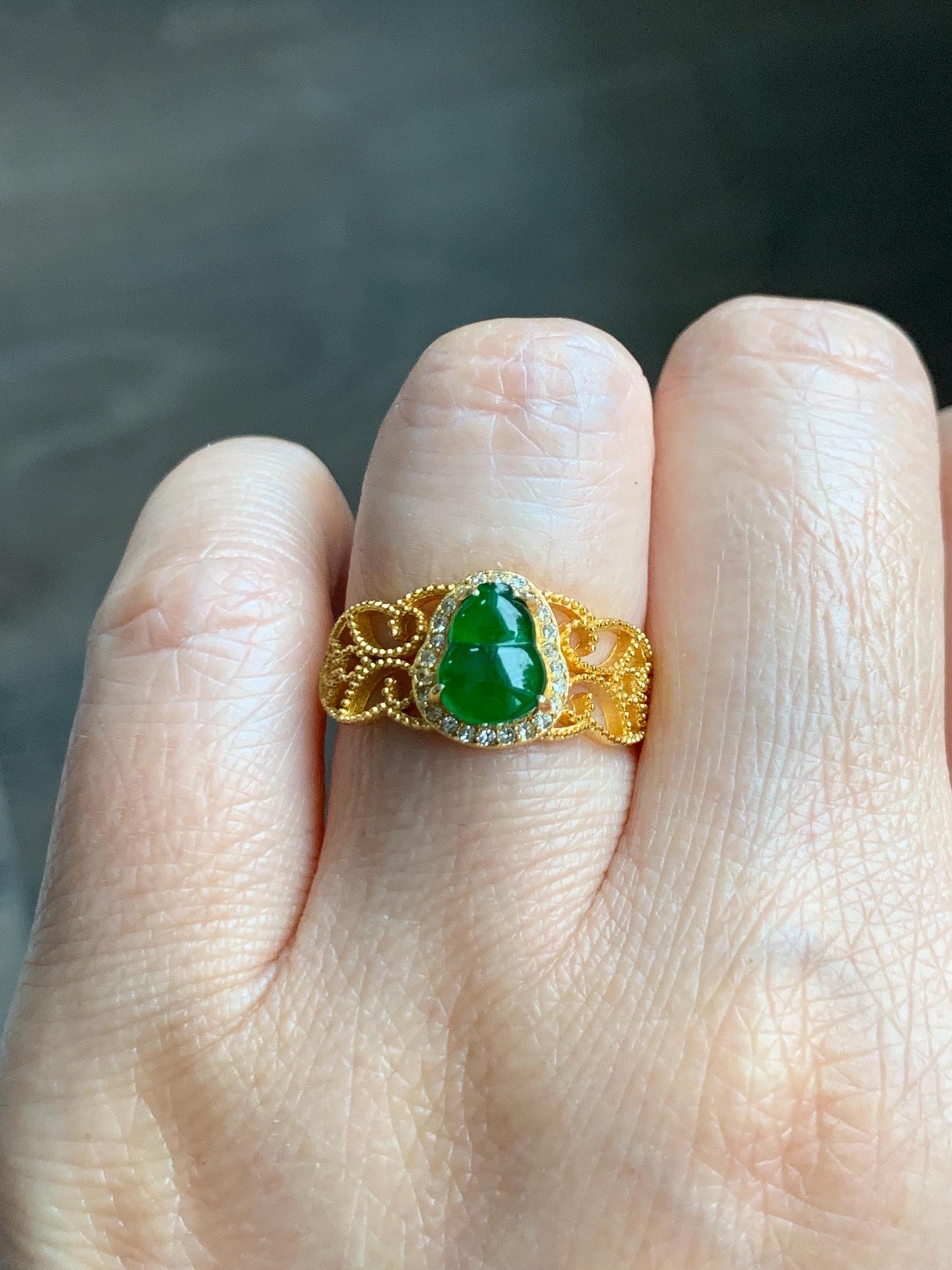 Natural Grade A Guatemalan Icy Translucent Vibrant Green Jade Jadeite Hulu Gourd Ring Sterling Silver Yellow Gold size 7 天然冰危绿翡翠葫芦银镶戒指WHL132