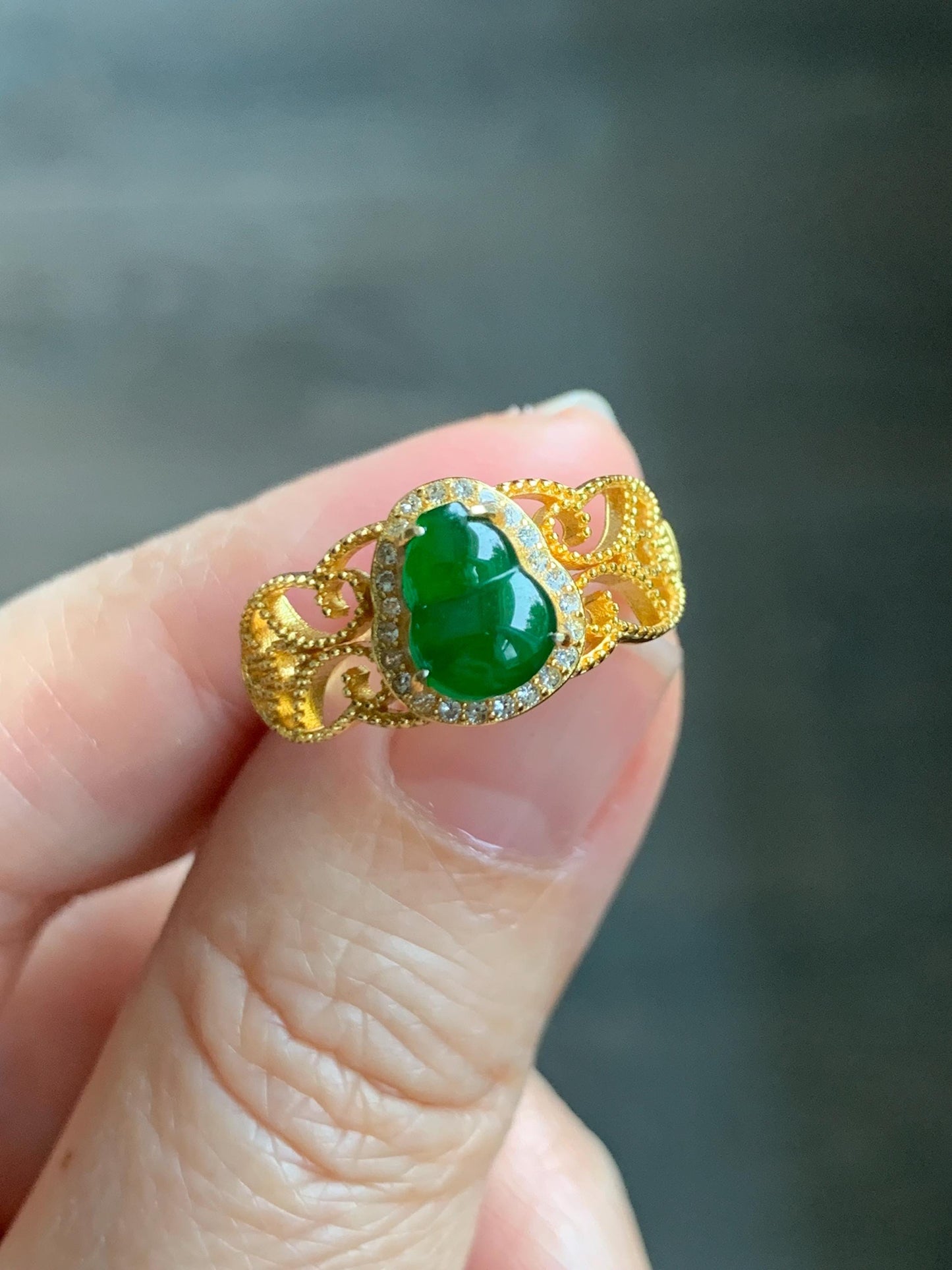 Natural Grade A Guatemalan Icy Translucent Vibrant Green Jade Jadeite Hulu Gourd Ring Sterling Silver Yellow Gold size 7 天然冰危绿翡翠葫芦银镶戒指WHL132