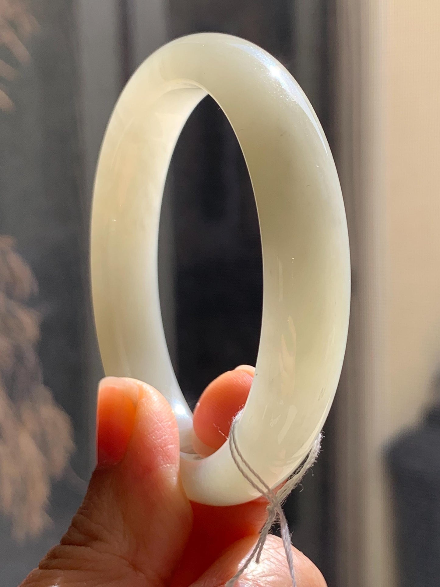 Certified Natural Nephrite Jade Translucent Dusty Dark Beige Bangle Bracelet 53.3mm 6.6” 58g 天然和田玉暗冰糖色手镯 065