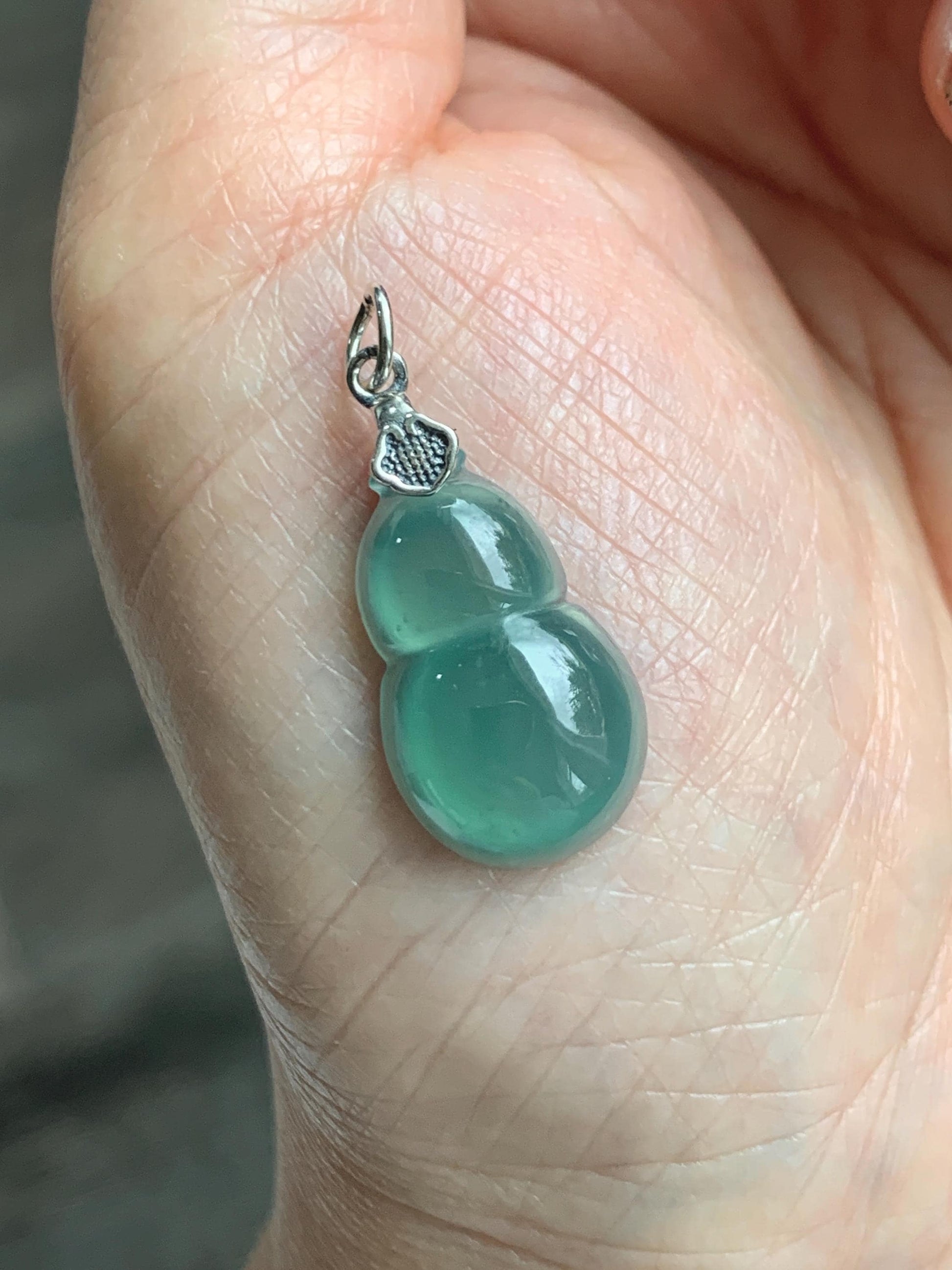Natural Grade A Guatemalan Icy Translucent Teal Green Jade Jadeite Gourd Hulu Pendant Sterling Silver 3g 天然冰危蓝绿翡翠葫芦吊坠 WHG110A