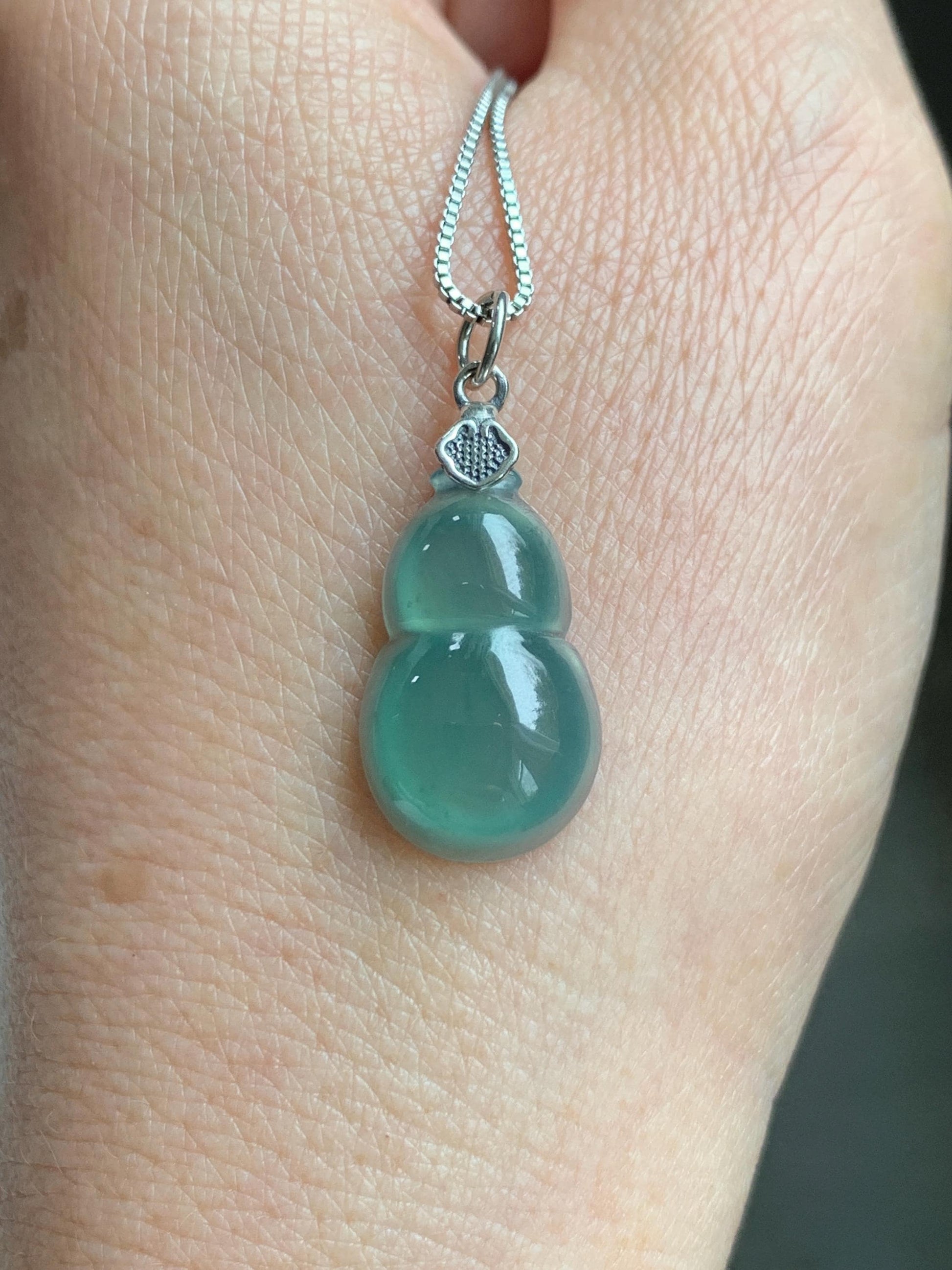 Natural Grade A Guatemalan Icy Translucent Teal Green Jade Jadeite Gourd Hulu Pendant Sterling Silver 3g 天然冰危蓝绿翡翠葫芦吊坠 WHG110A