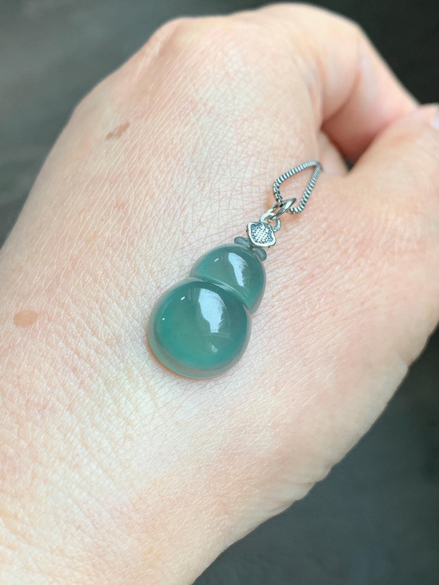 Natural Grade A Guatemalan Icy Translucent Teal Green Jade Jadeite Gourd Hulu Pendant Sterling Silver 3g 天然冰危蓝绿翡翠葫芦吊坠 WHG110A